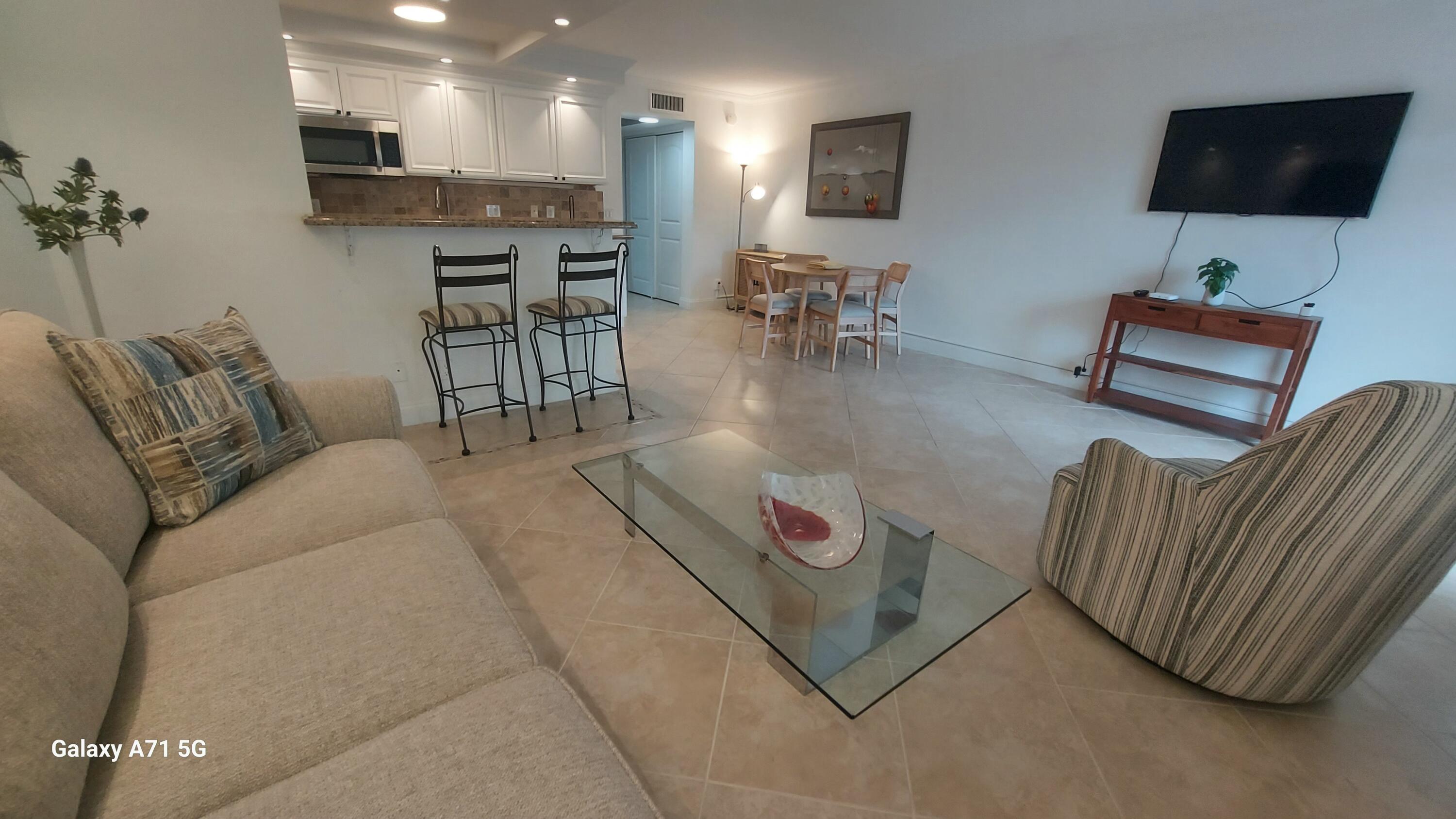 YARMOUTH AT CENTURY VILLAGE CONDO - Residential