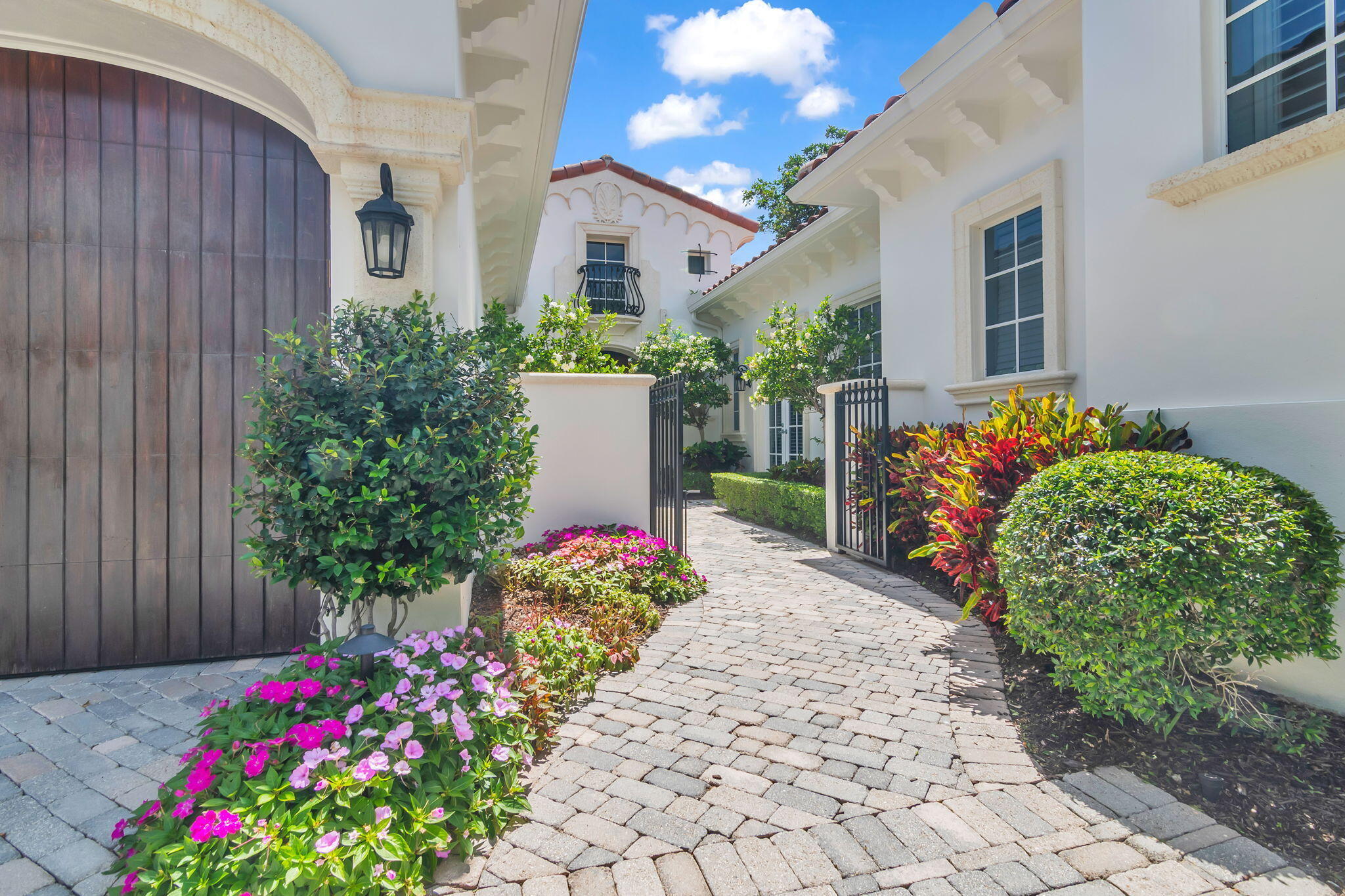 OLD PALM 2 - Residential