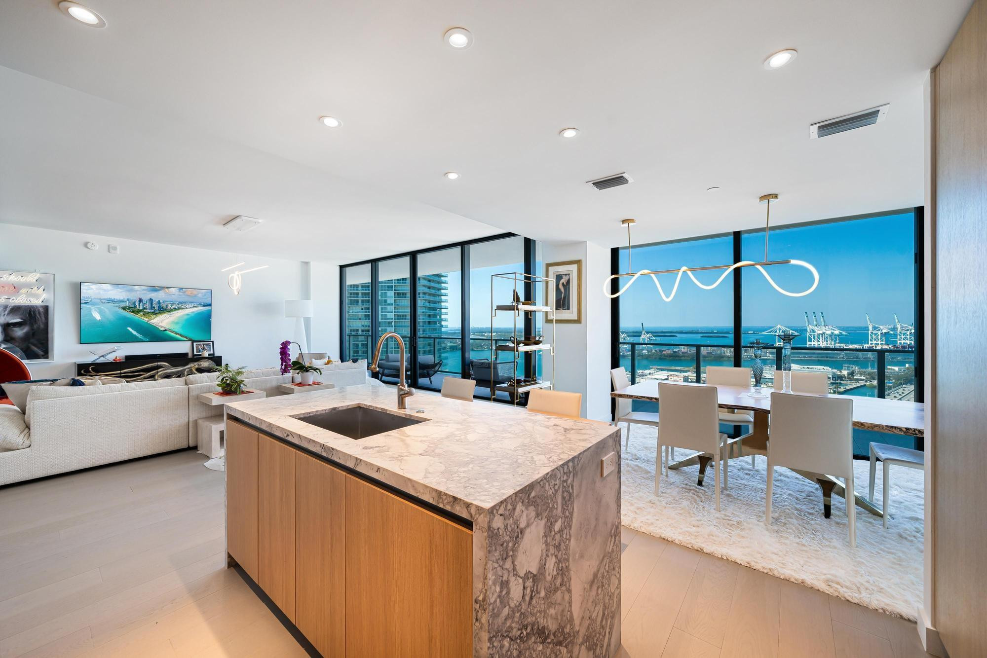 Five Park Residence - Residential