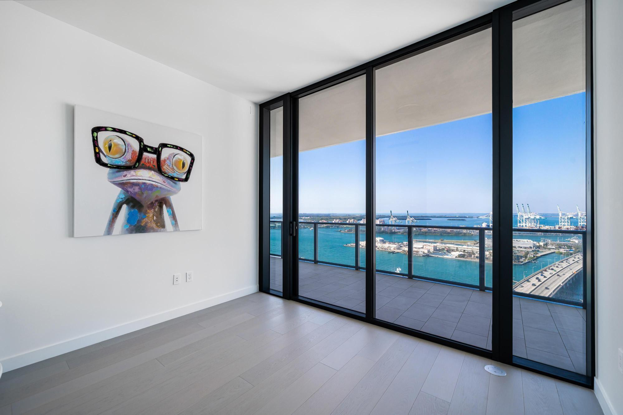 Five Park Residence - Residential