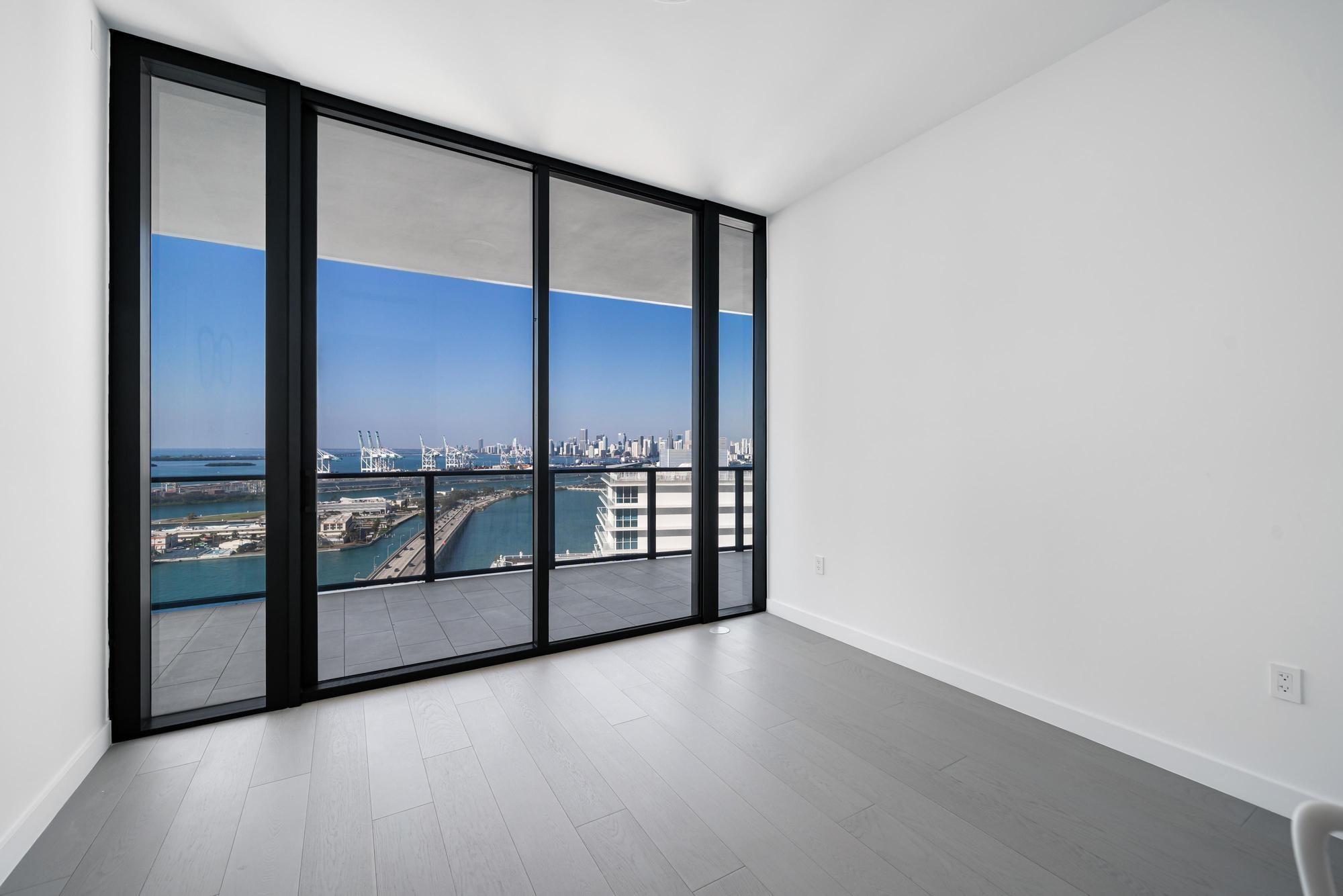 Five Park Residence - Residential