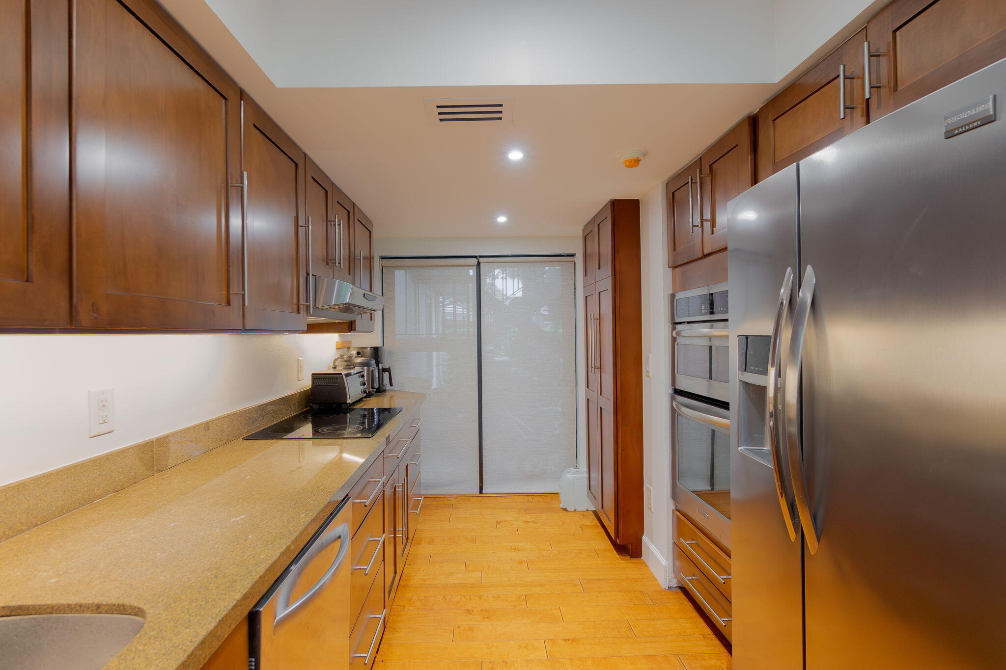 MEADOW BROOK CONDO - Residential Lease