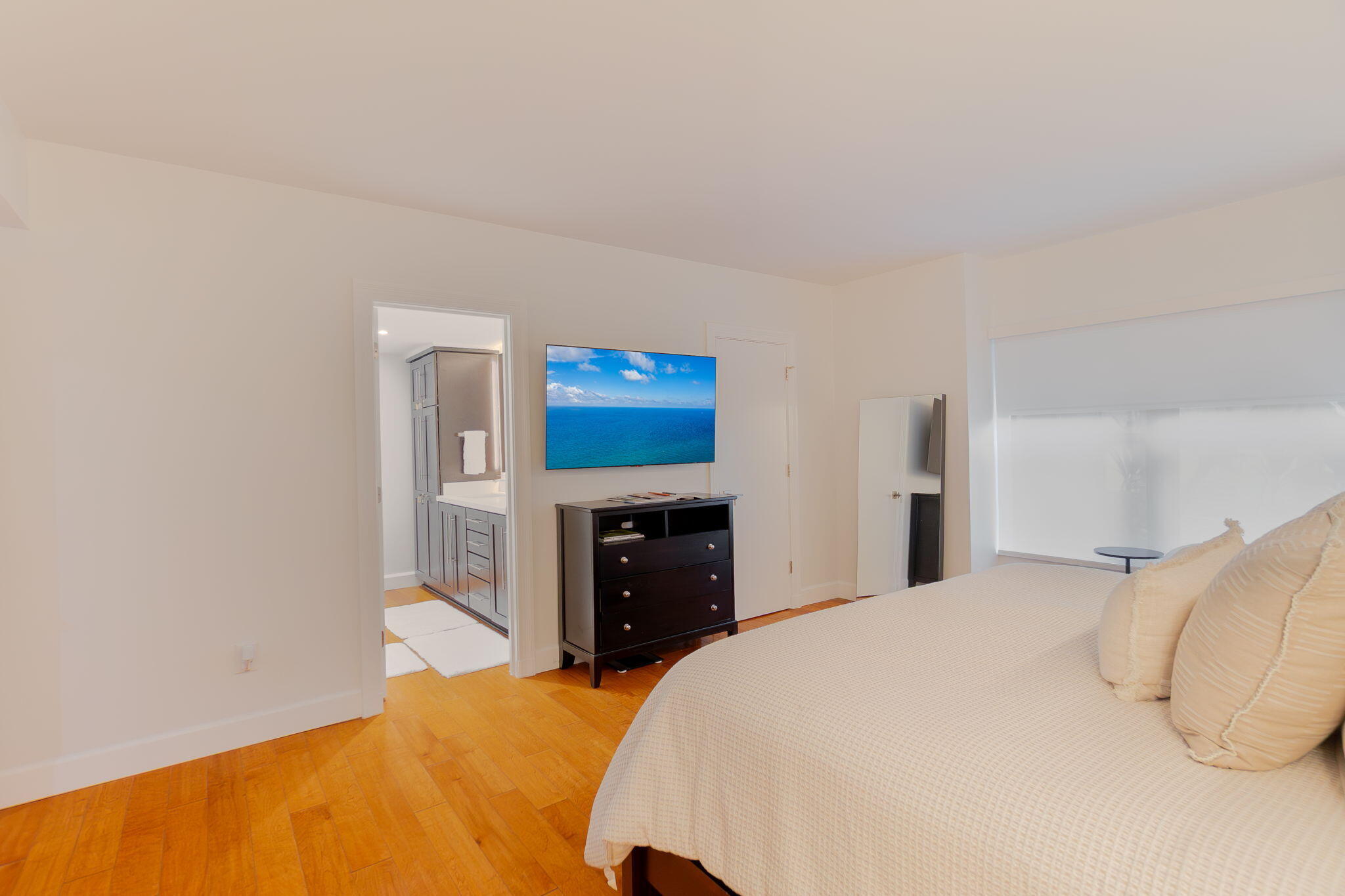 MEADOW BROOK CONDO - Residential Lease