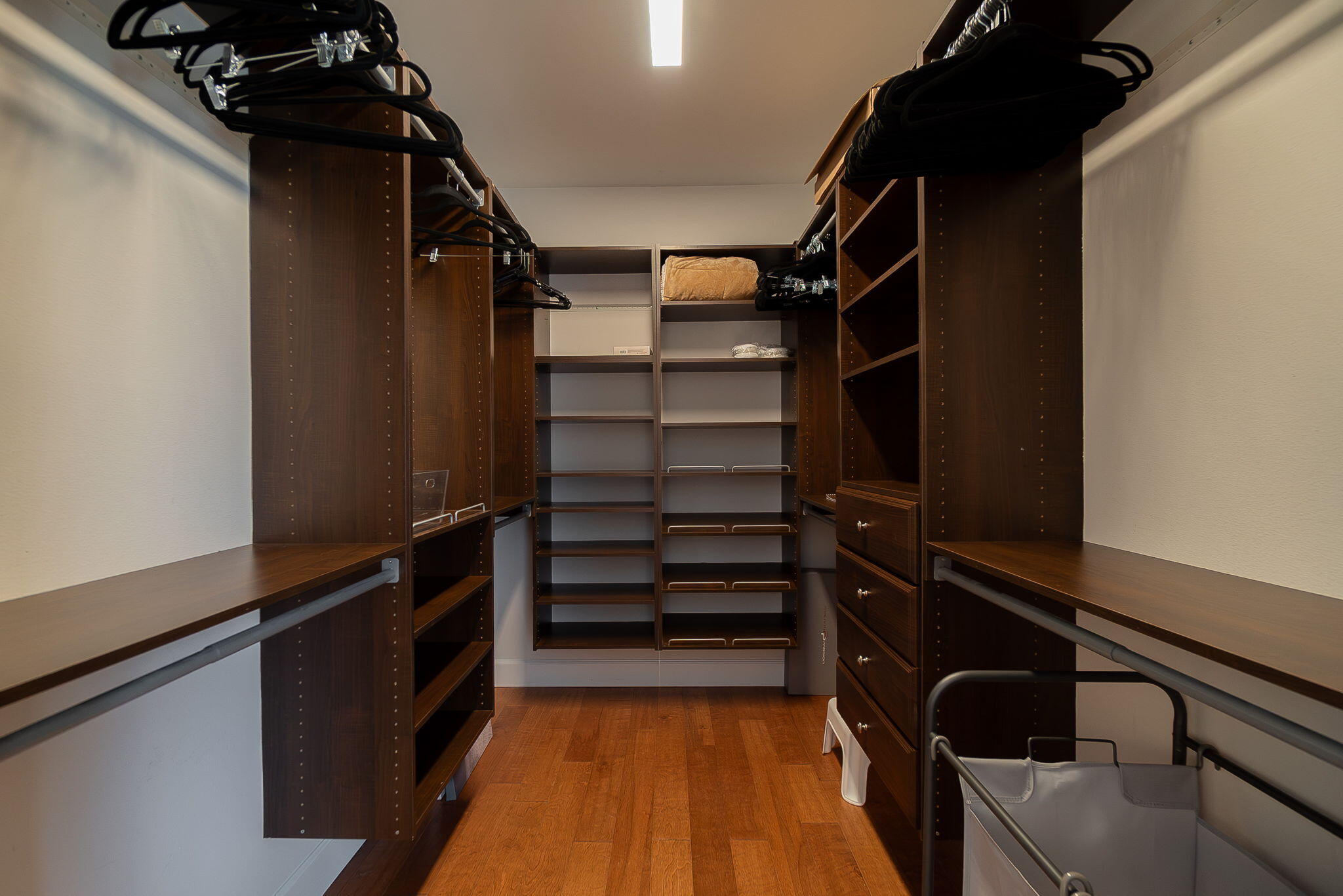 MEADOW BROOK CONDO - Residential Lease