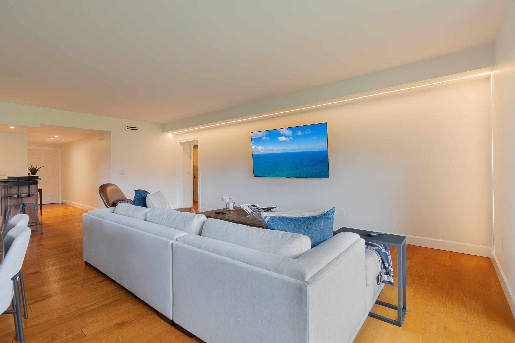 MEADOW BROOK CONDO - Residential Lease