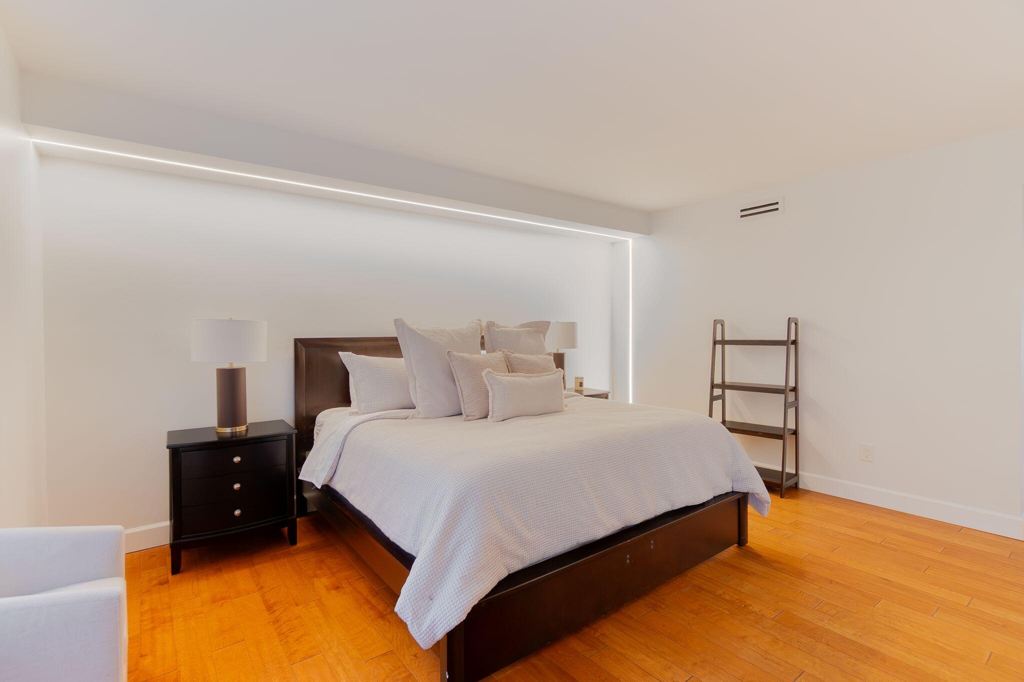 MEADOW BROOK CONDO - Residential Lease