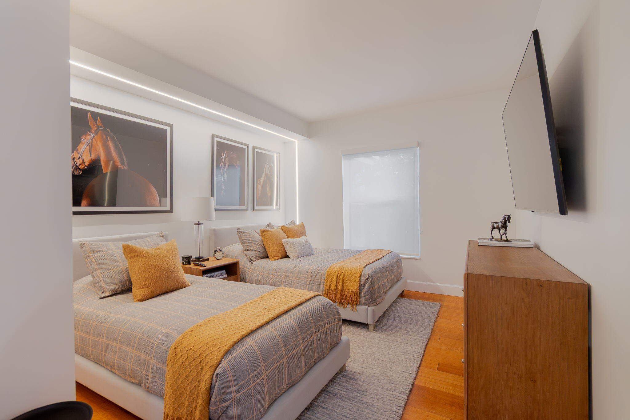 MEADOW BROOK CONDO - Residential Lease