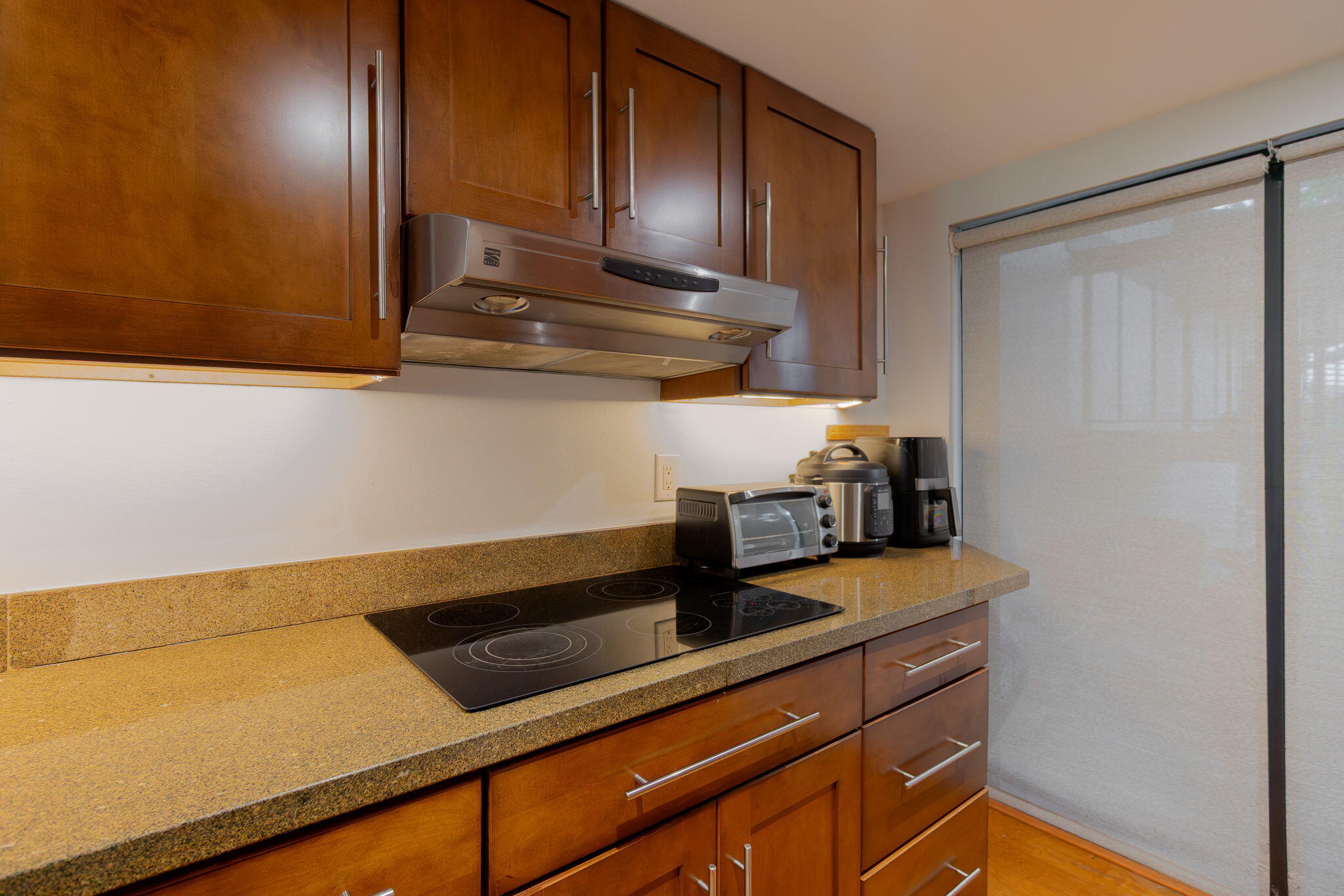 MEADOW BROOK CONDO - Residential Lease