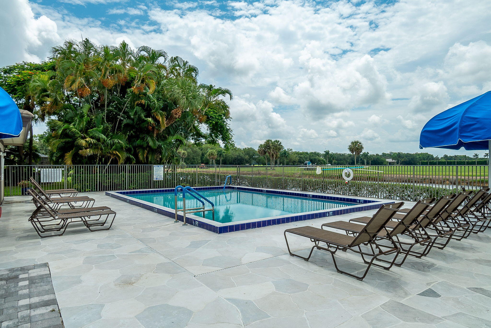 MEADOW BROOK CONDO - Residential Lease