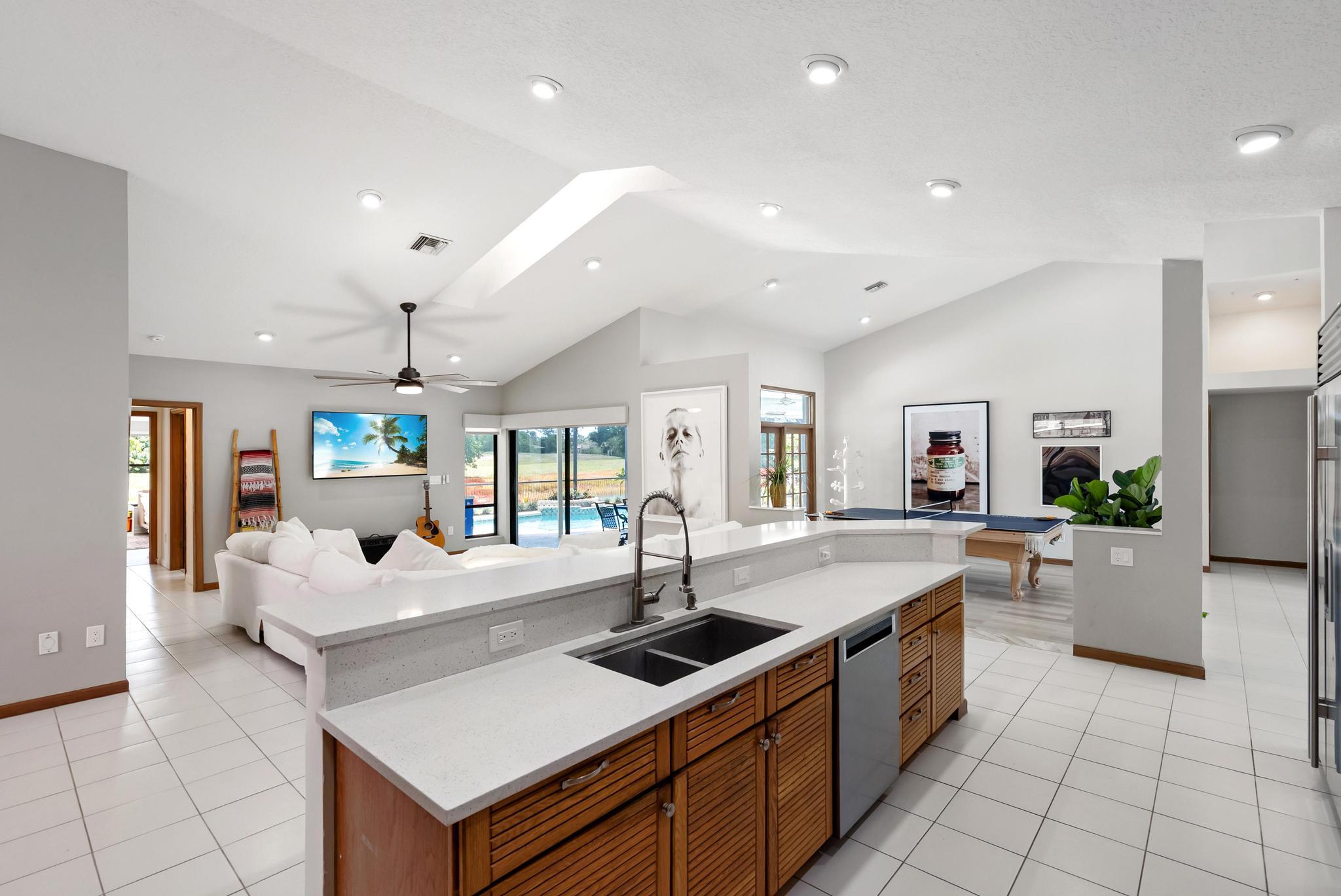 CYPRESS CREEK COUNTRY CLUB SE QUAD - Residential