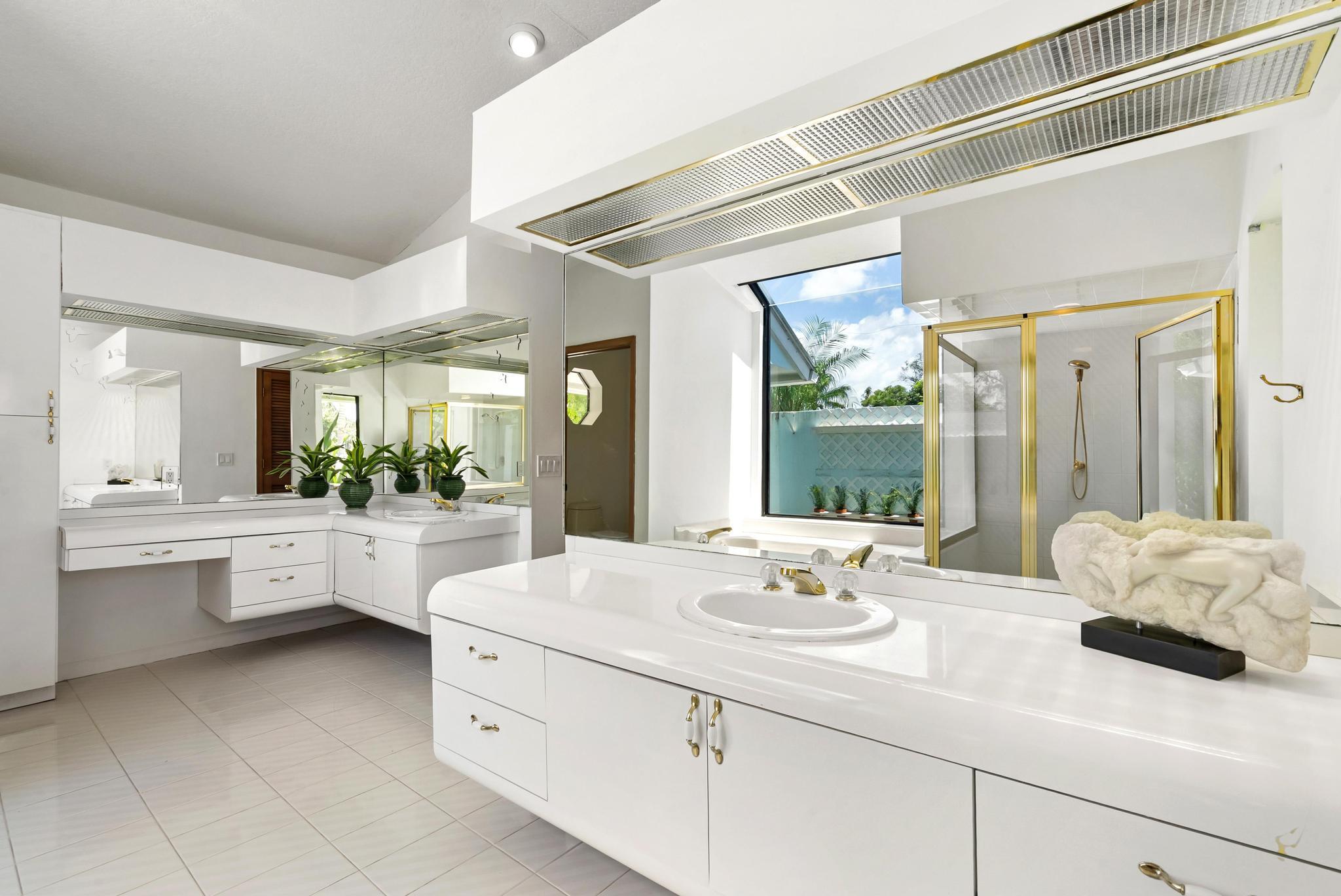 CYPRESS CREEK COUNTRY CLUB SE QUAD - Residential