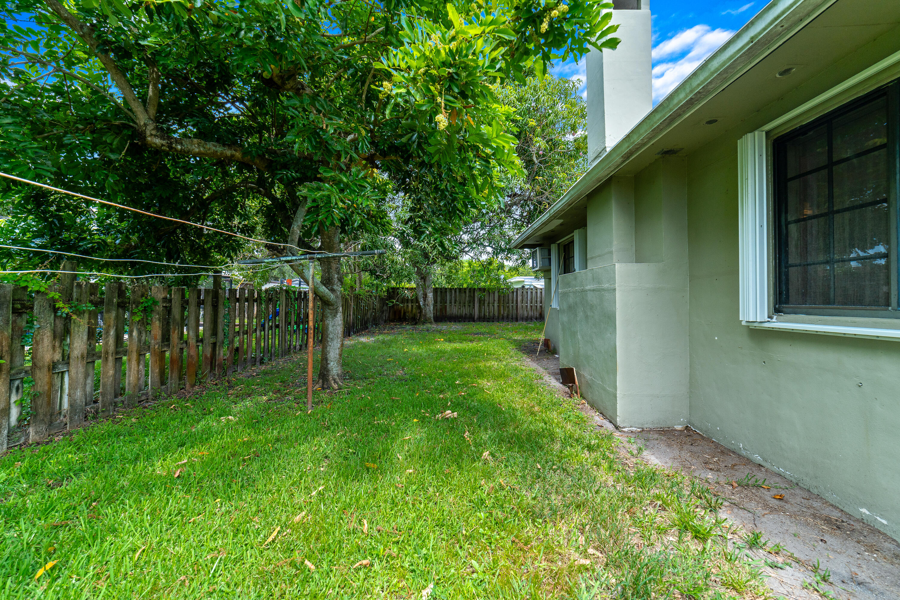 EAST PLANTATION 2ND SEC - Residential