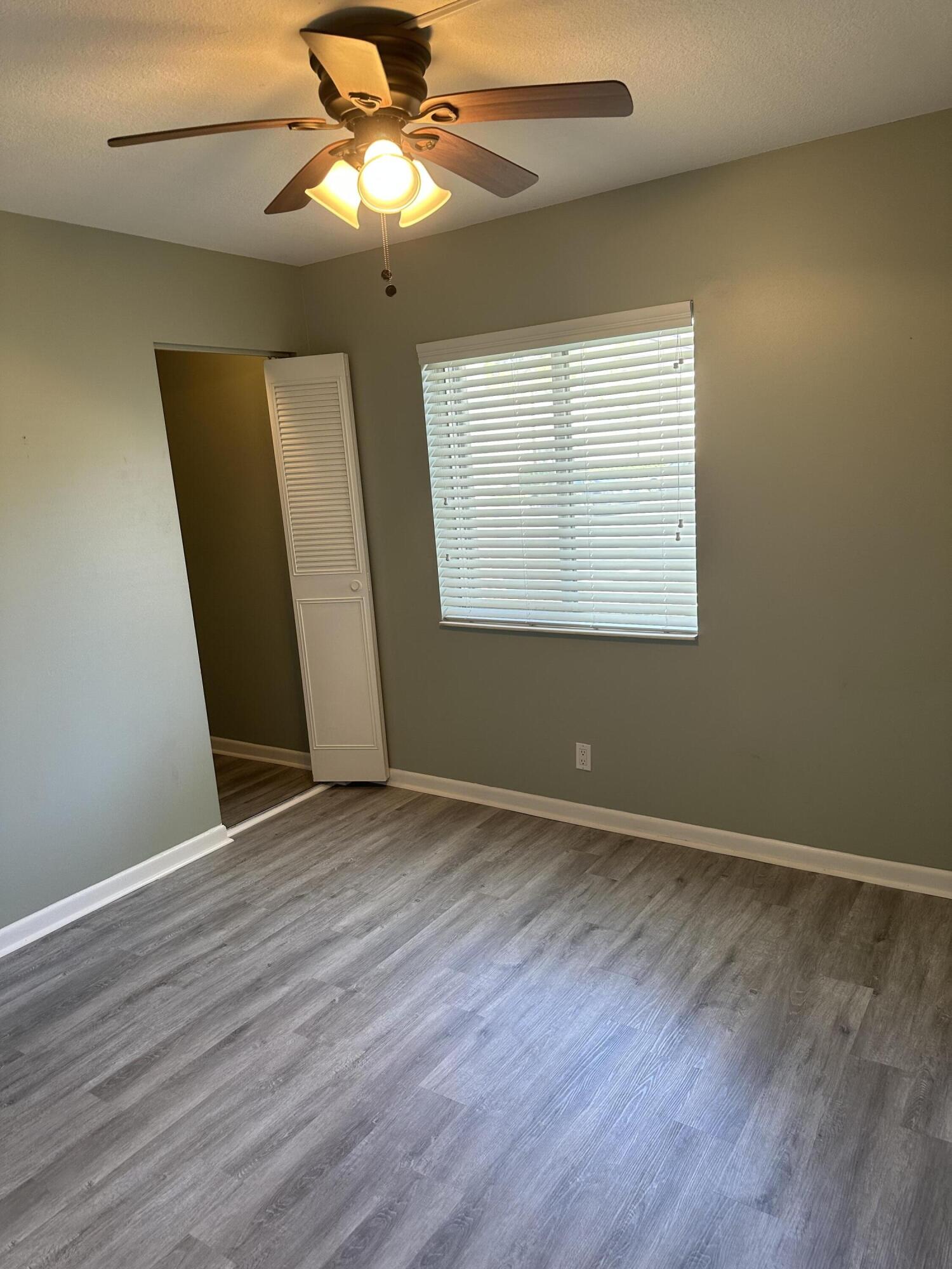 PINE RIDGE SOUTH IV CONDO - Residential