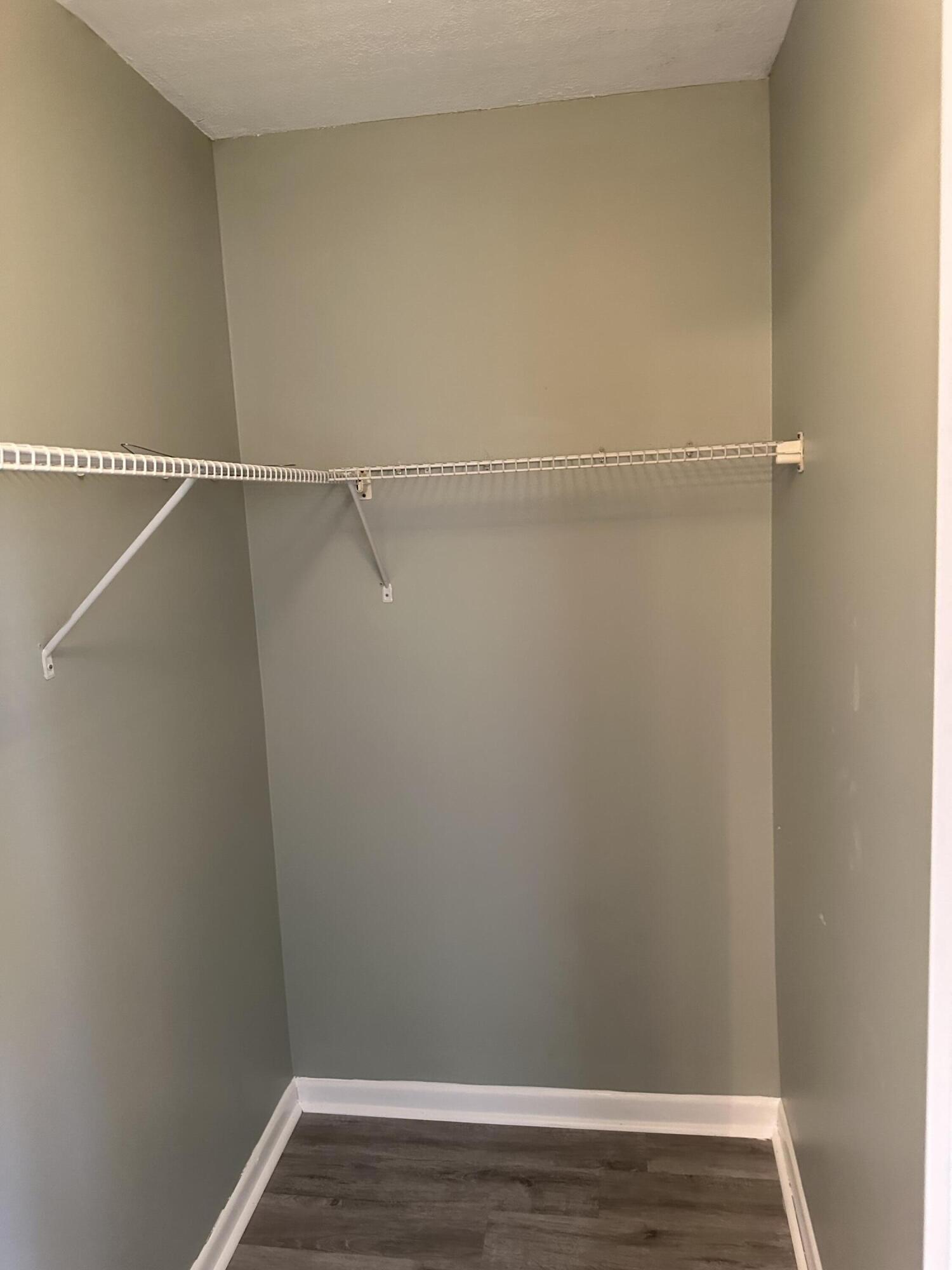 PINE RIDGE SOUTH IV CONDO - Residential