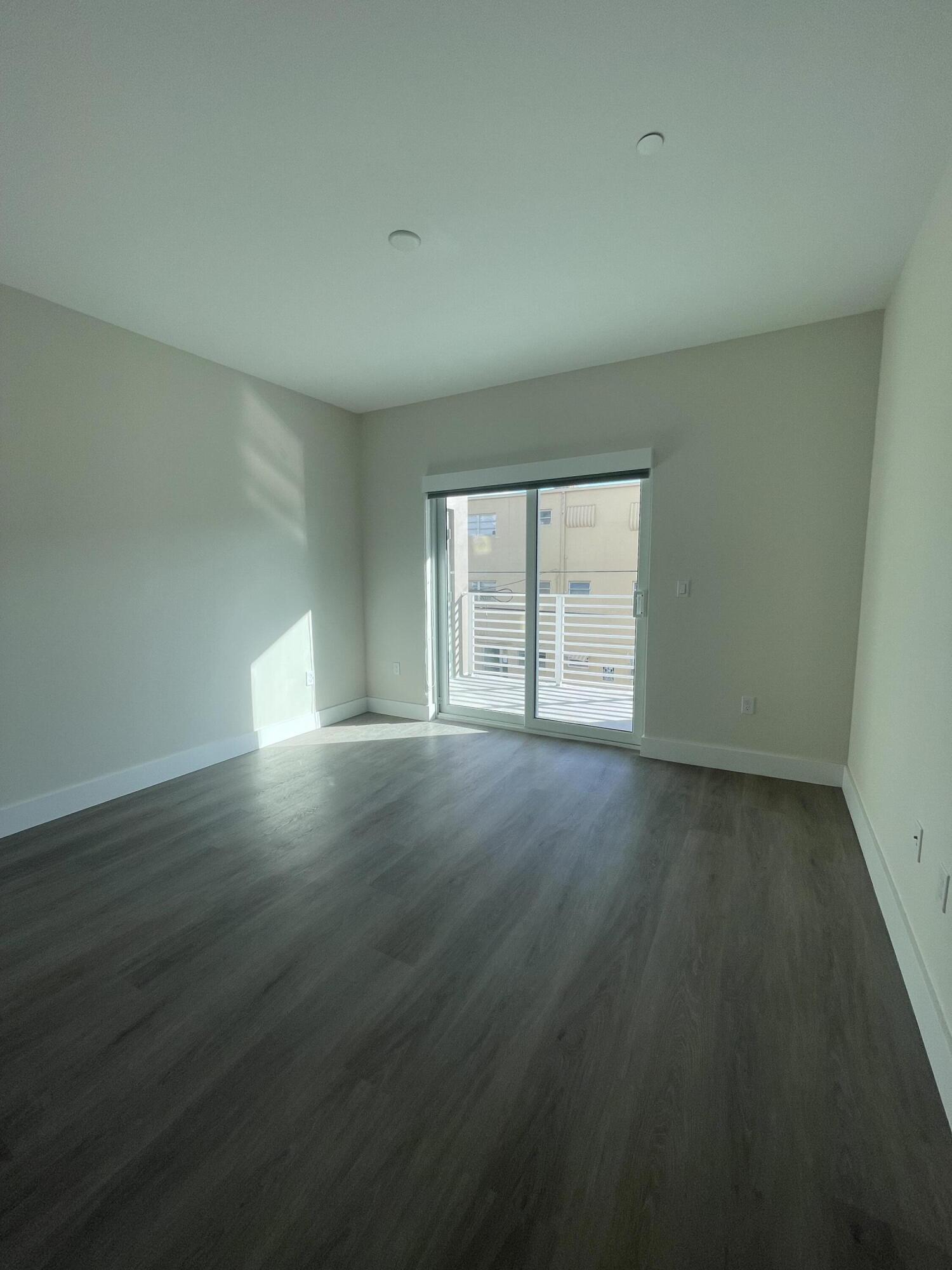 Aesthetic Apartments - Residential Lease