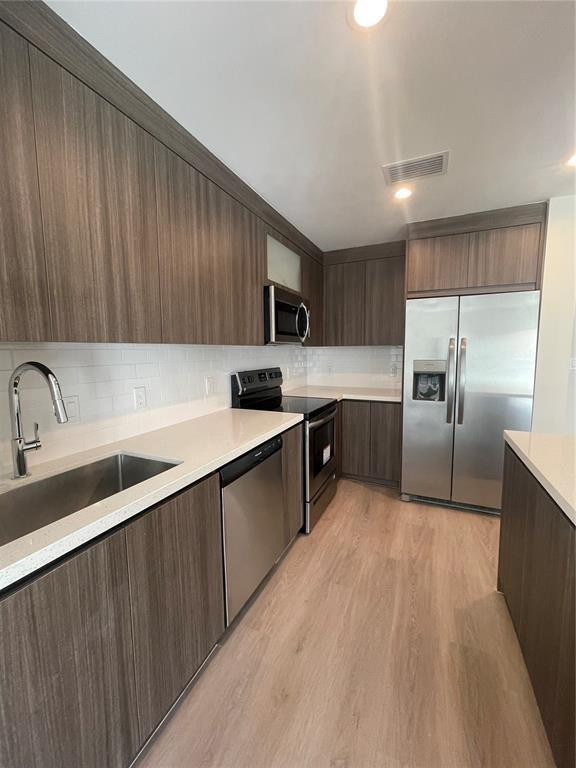 Aesthetic Apartments - Residential Lease