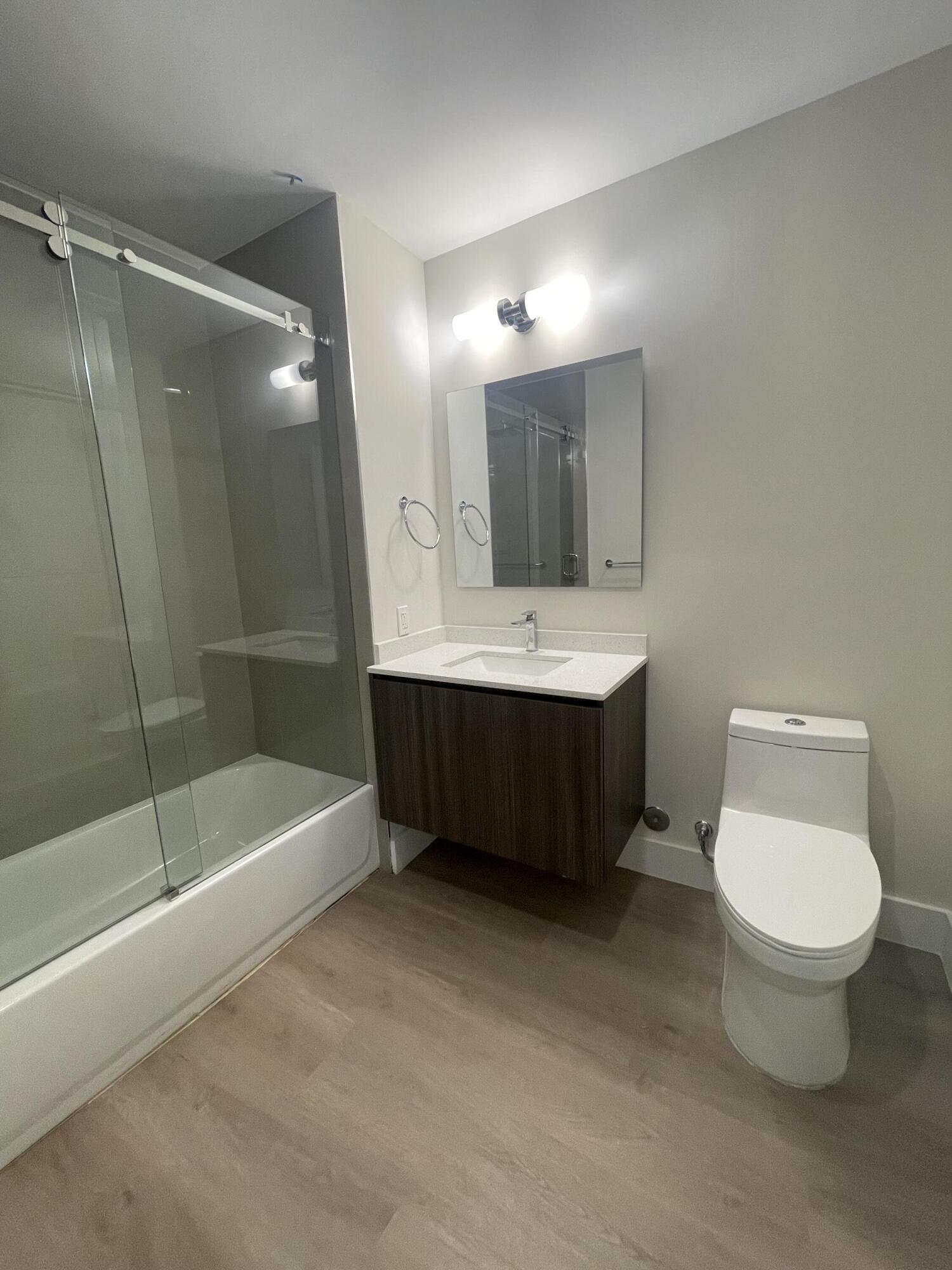 Aesthetic Apartments - Residential Lease