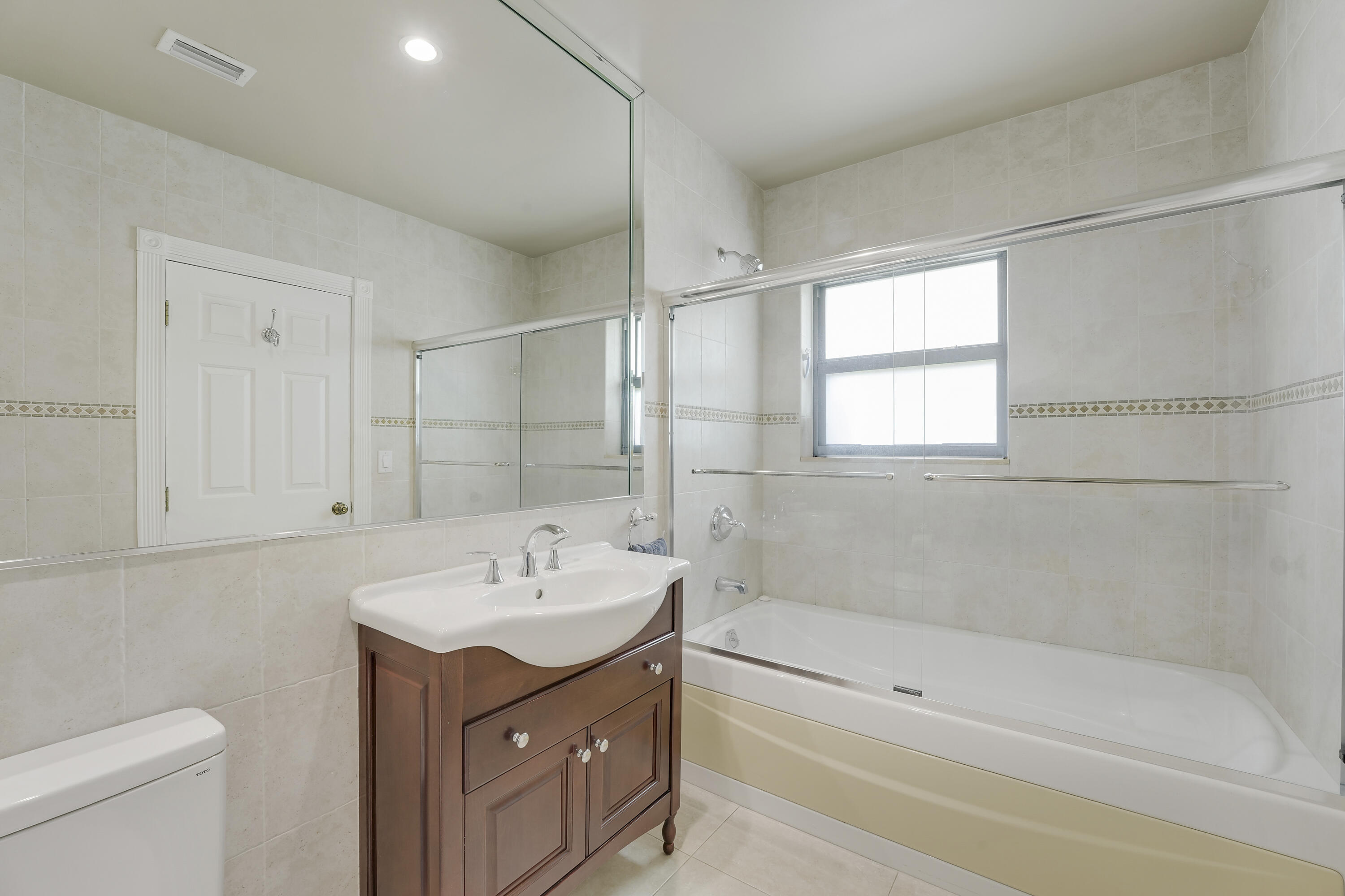 SWINTON HEIGHTS D B - Residential