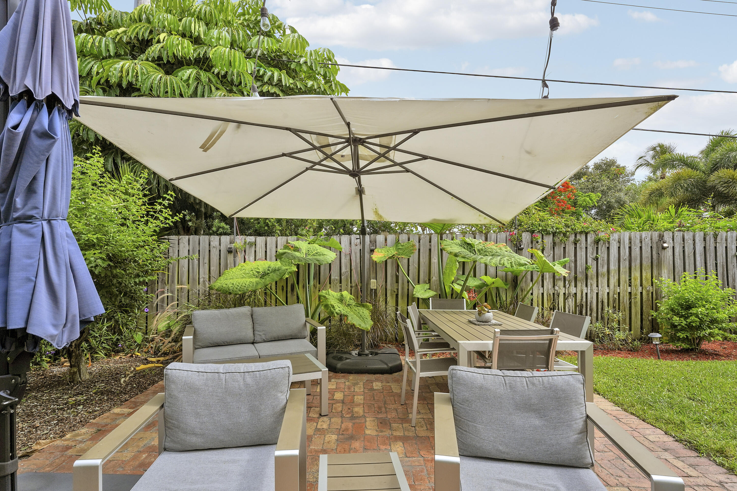 SWINTON HEIGHTS D B - Residential