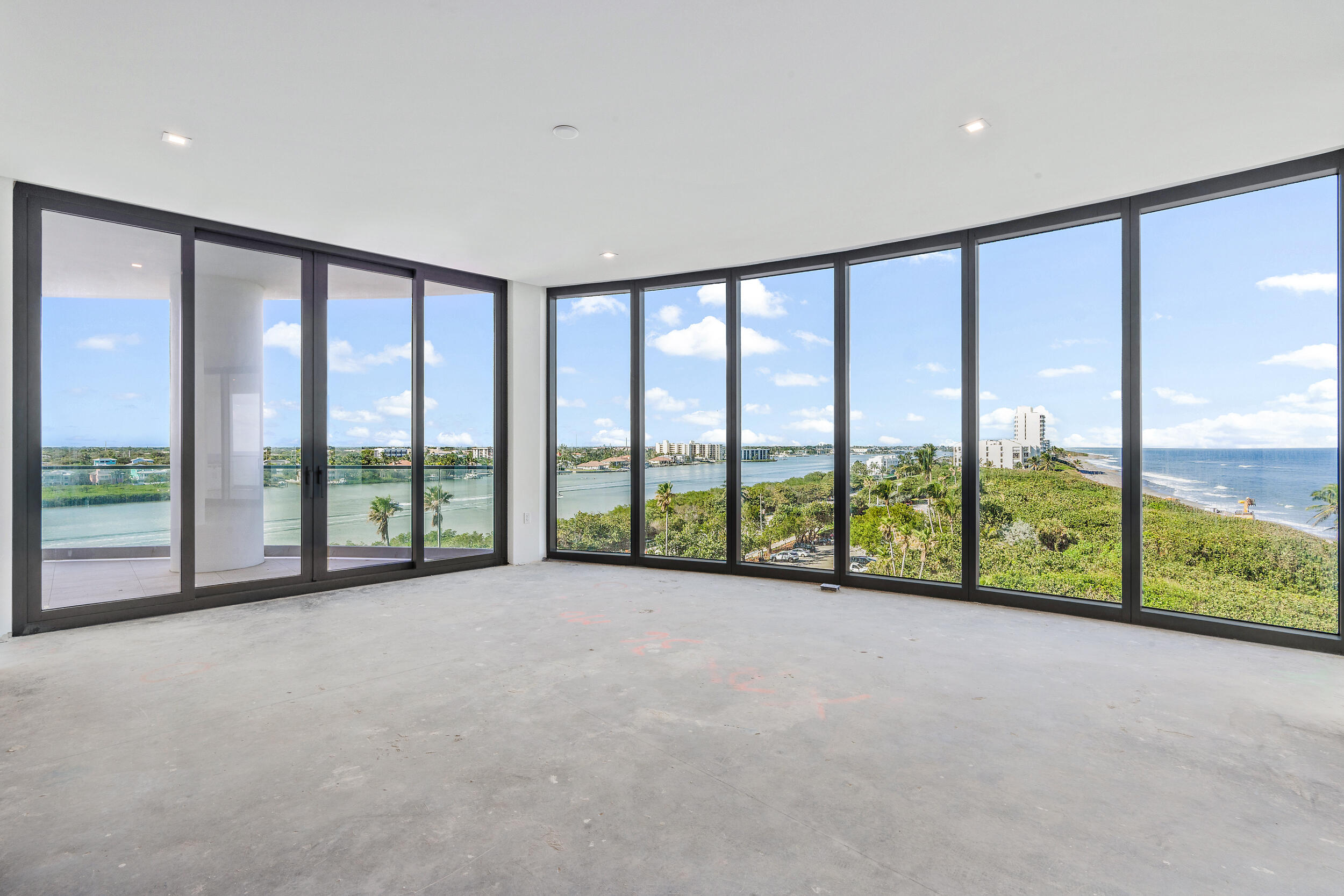 SeaGlass Condominium - Residential