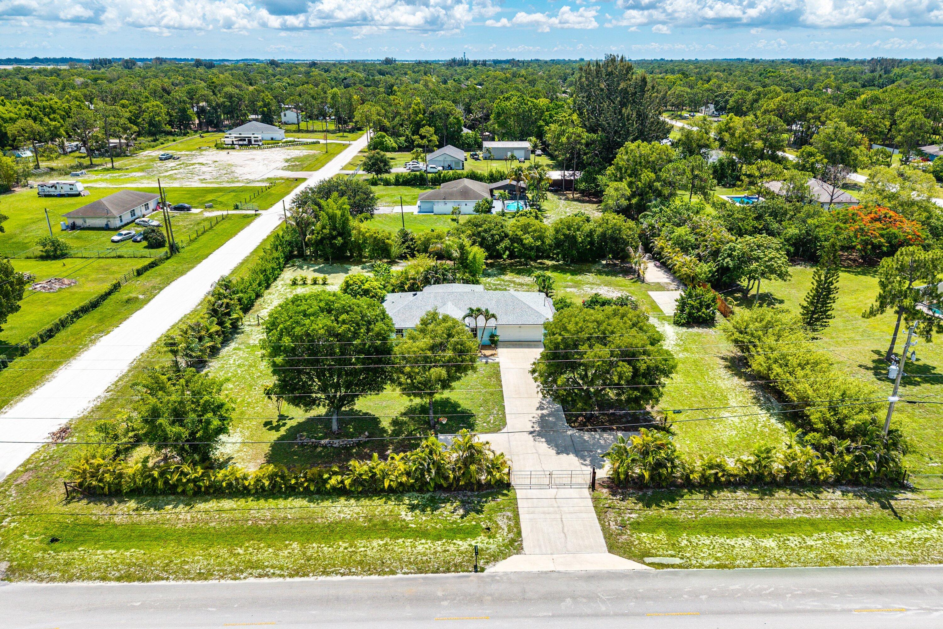 The Acreage - Residential