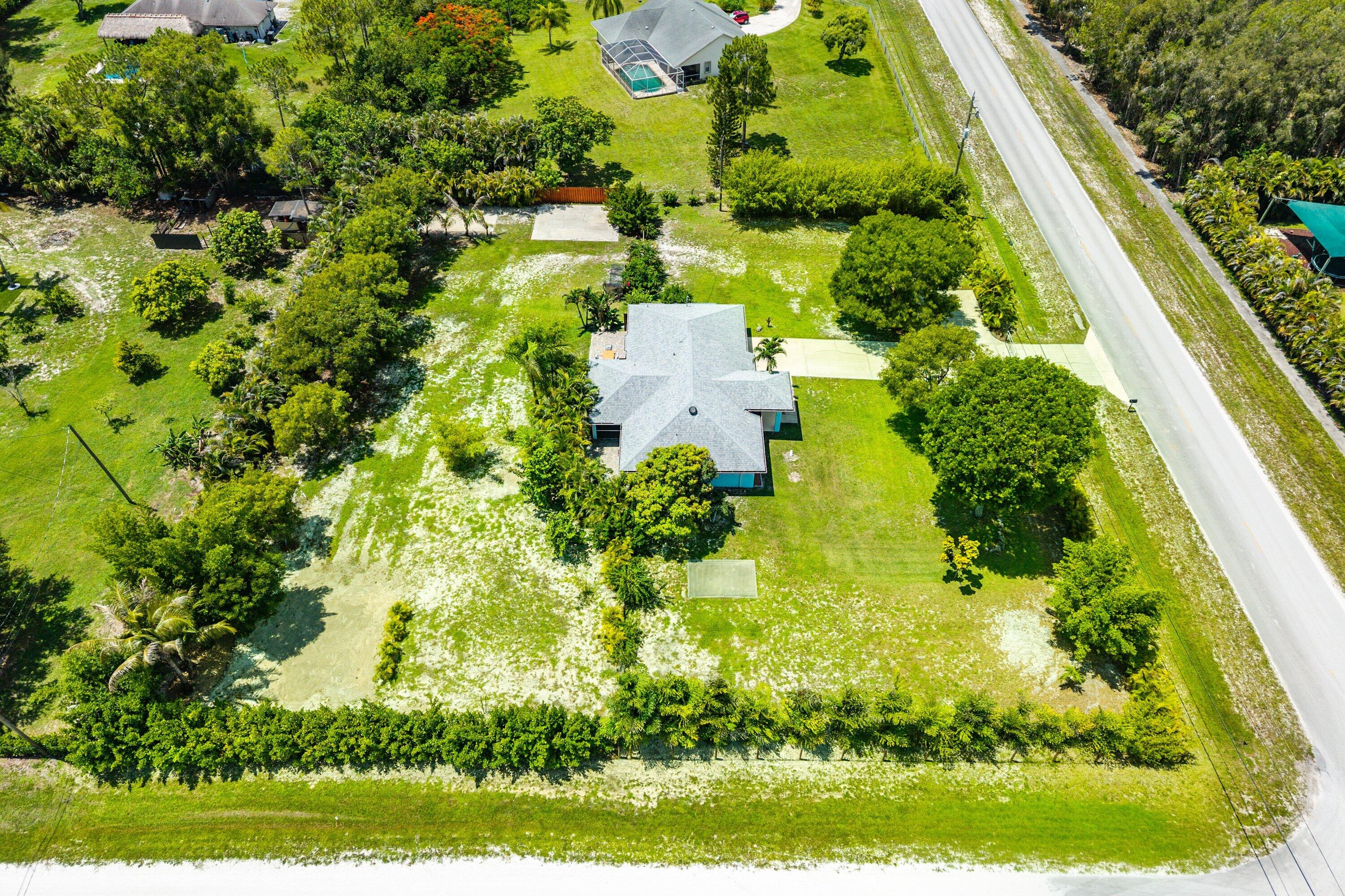 The Acreage - Residential