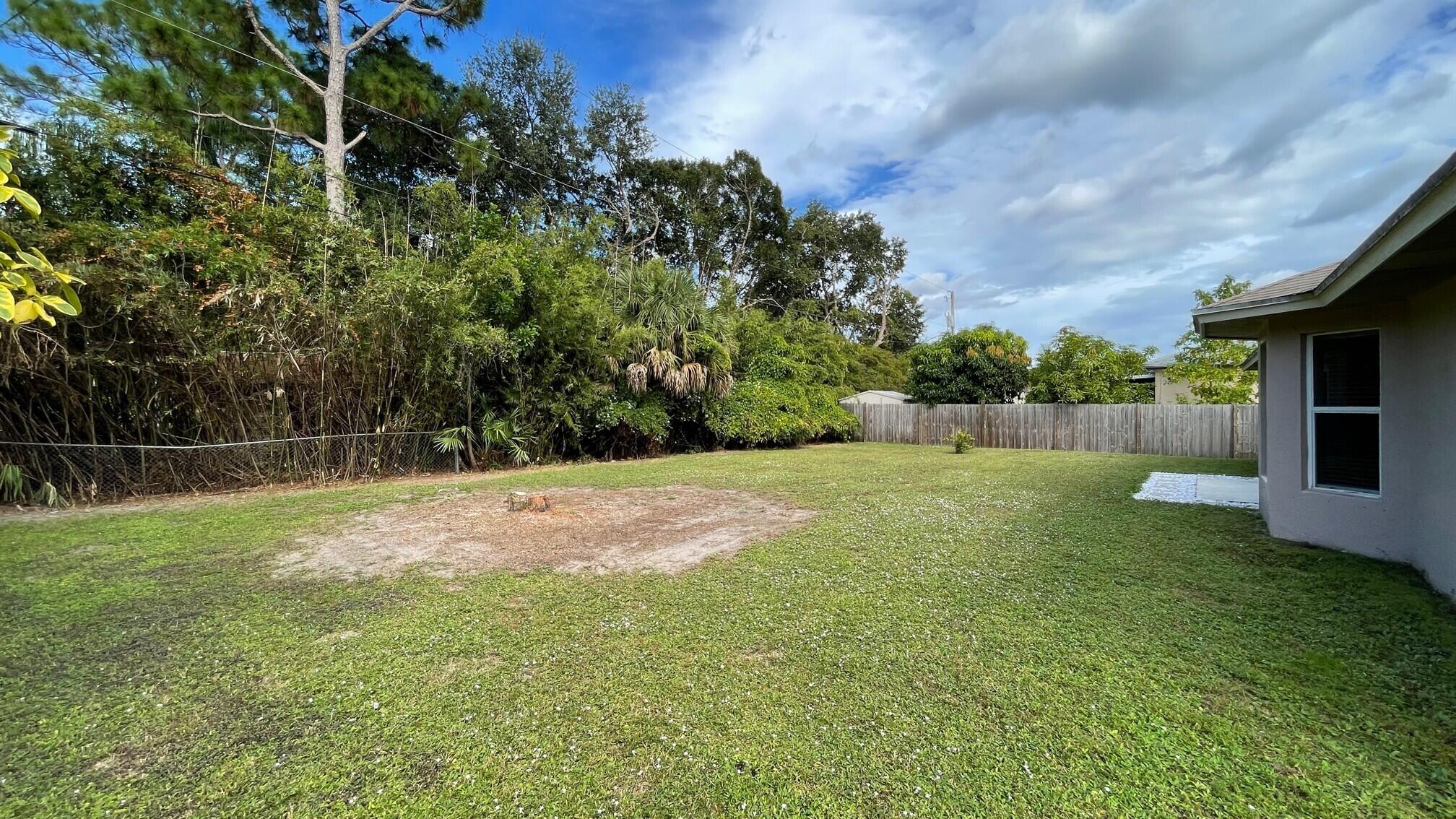 PORT ST LUCIE SECTION  22 - Residential Lease