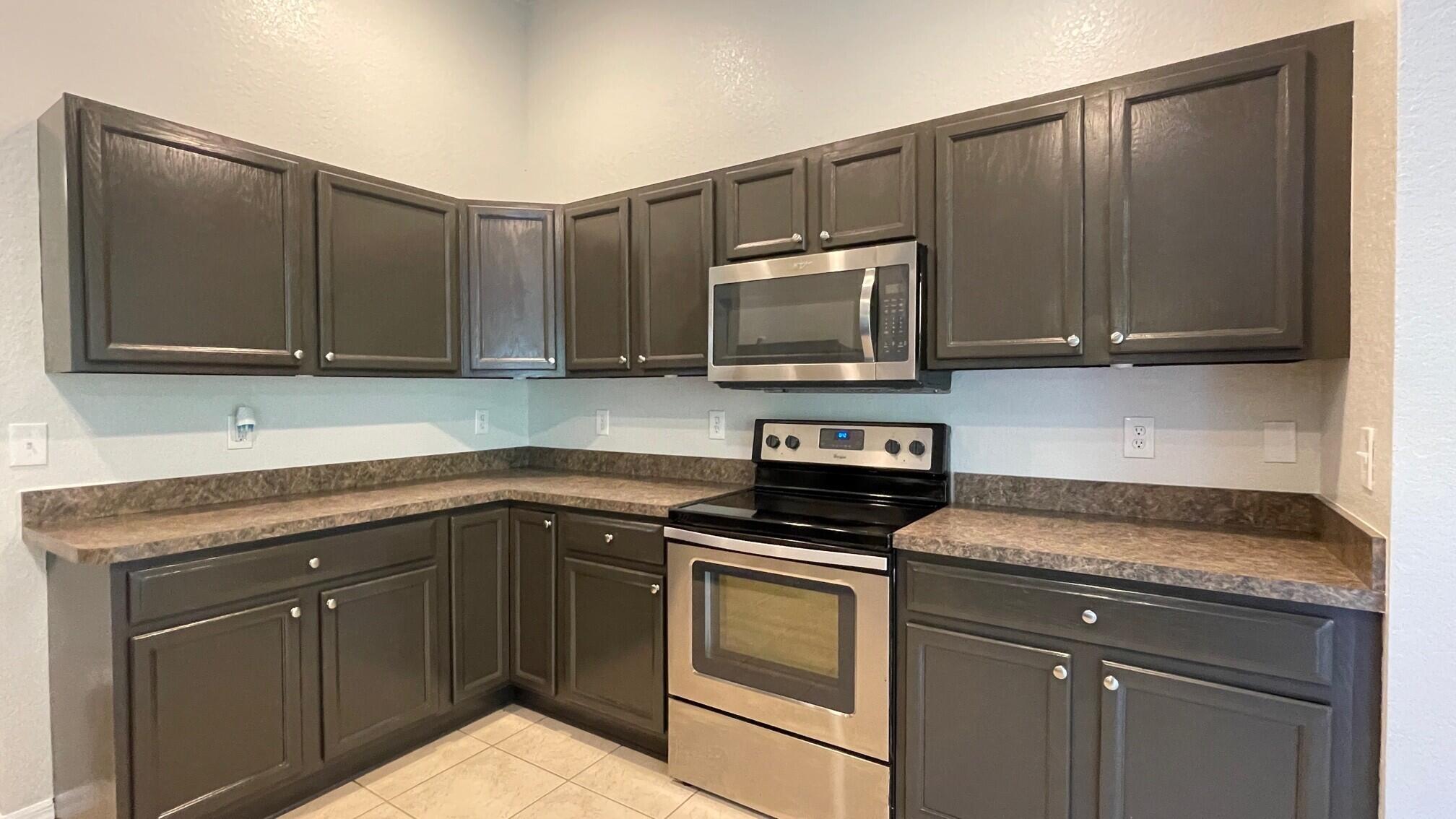 PORT ST LUCIE SECTION  22 - Residential Lease