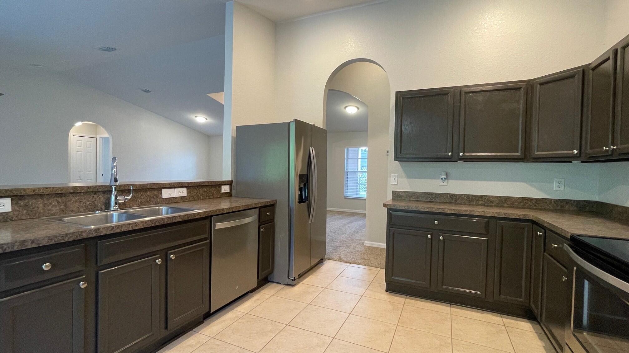 PORT ST LUCIE SECTION  22 - Residential Lease