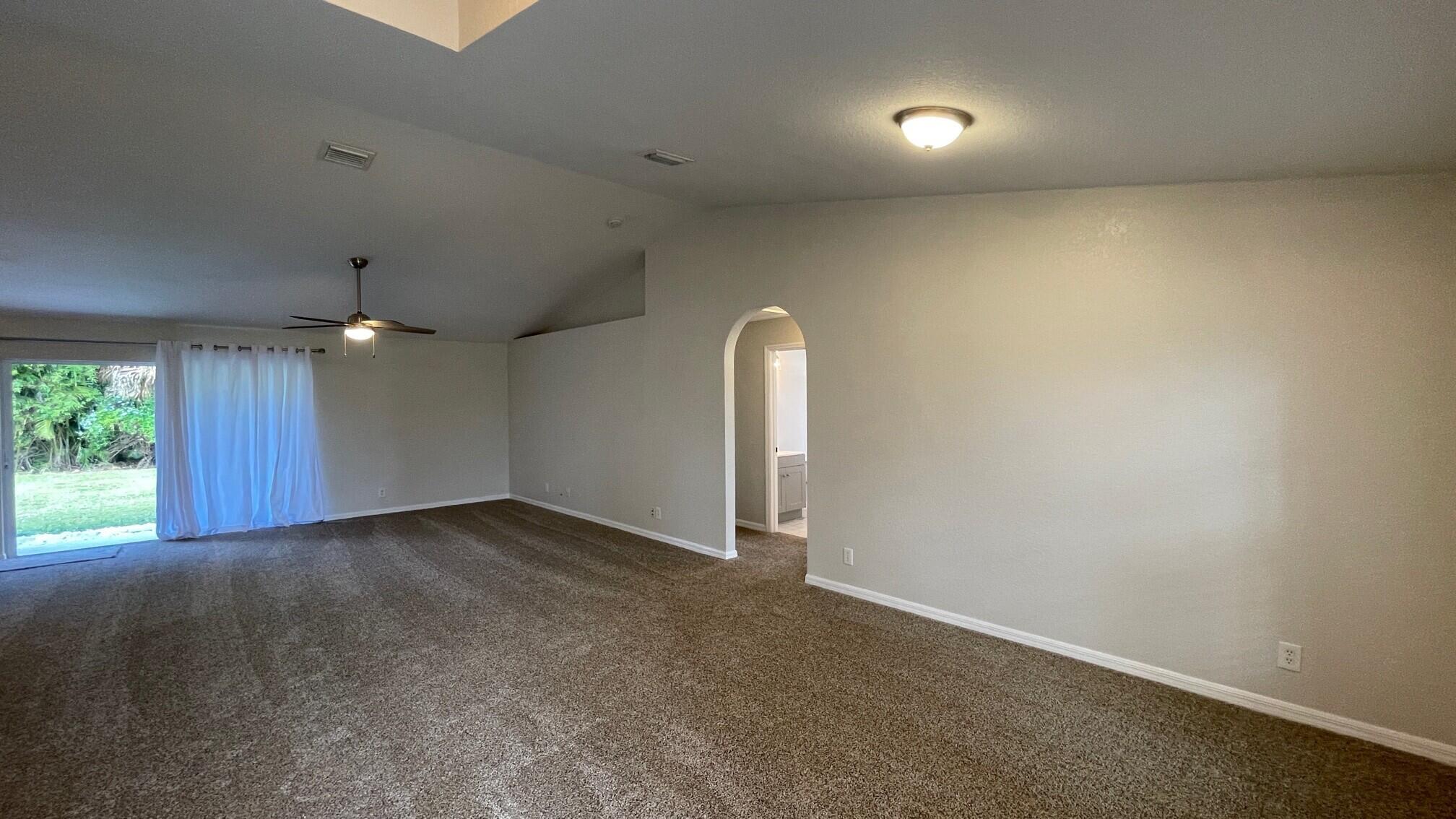 PORT ST LUCIE SECTION  22 - Residential Lease