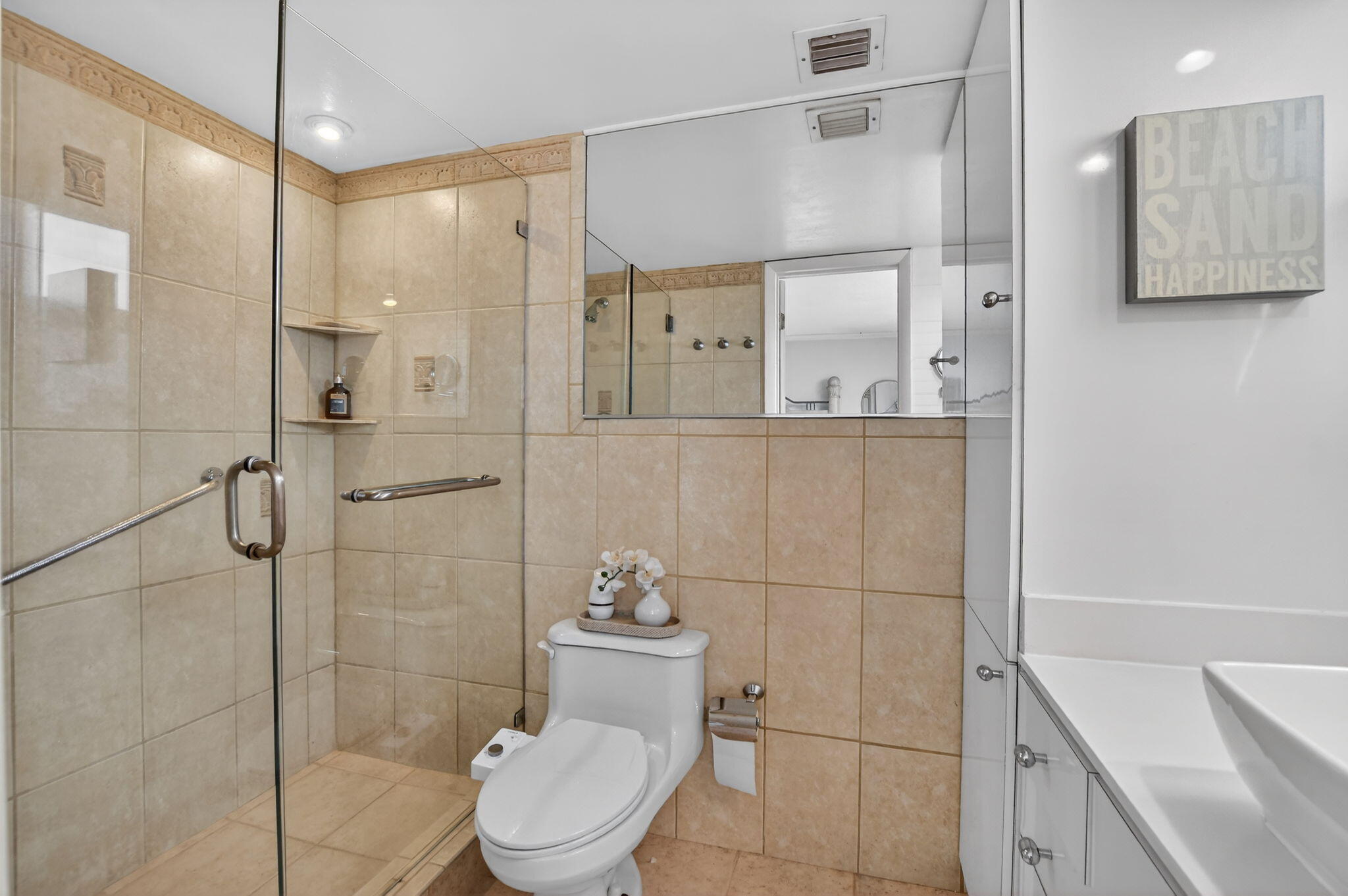 HILLSBORO LE BARON CONDO APTS - Residential