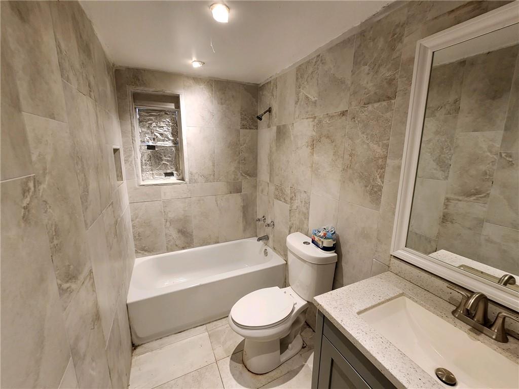 John F Kennedy Estates Se - Residential