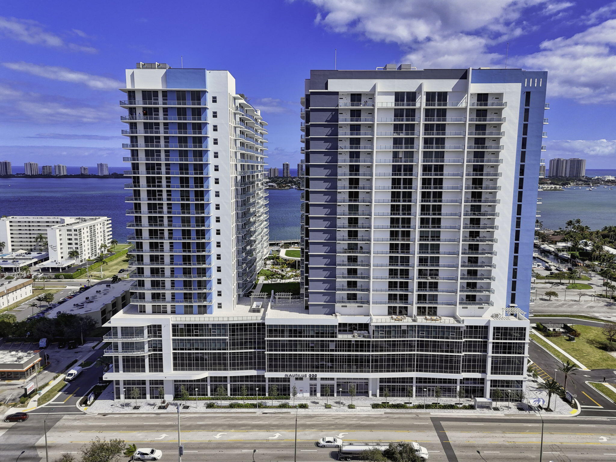 NAUTILUS 220 CONDO - Residential