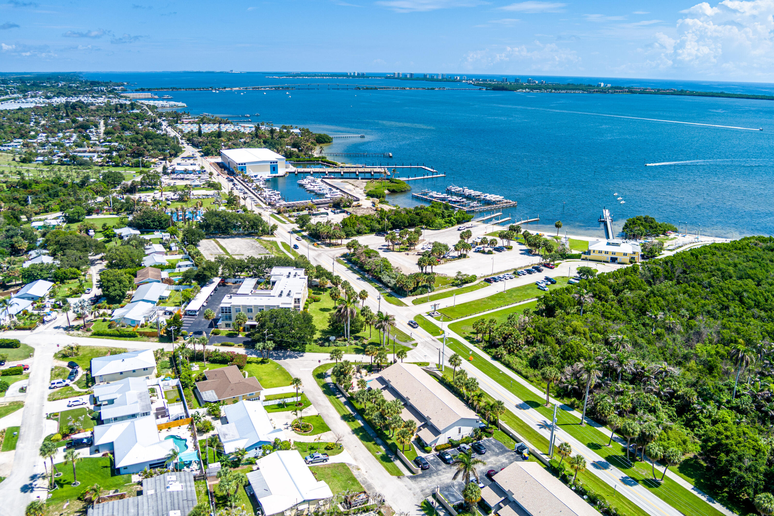 INDIAN RIVER VILLAS CONDO - Residential