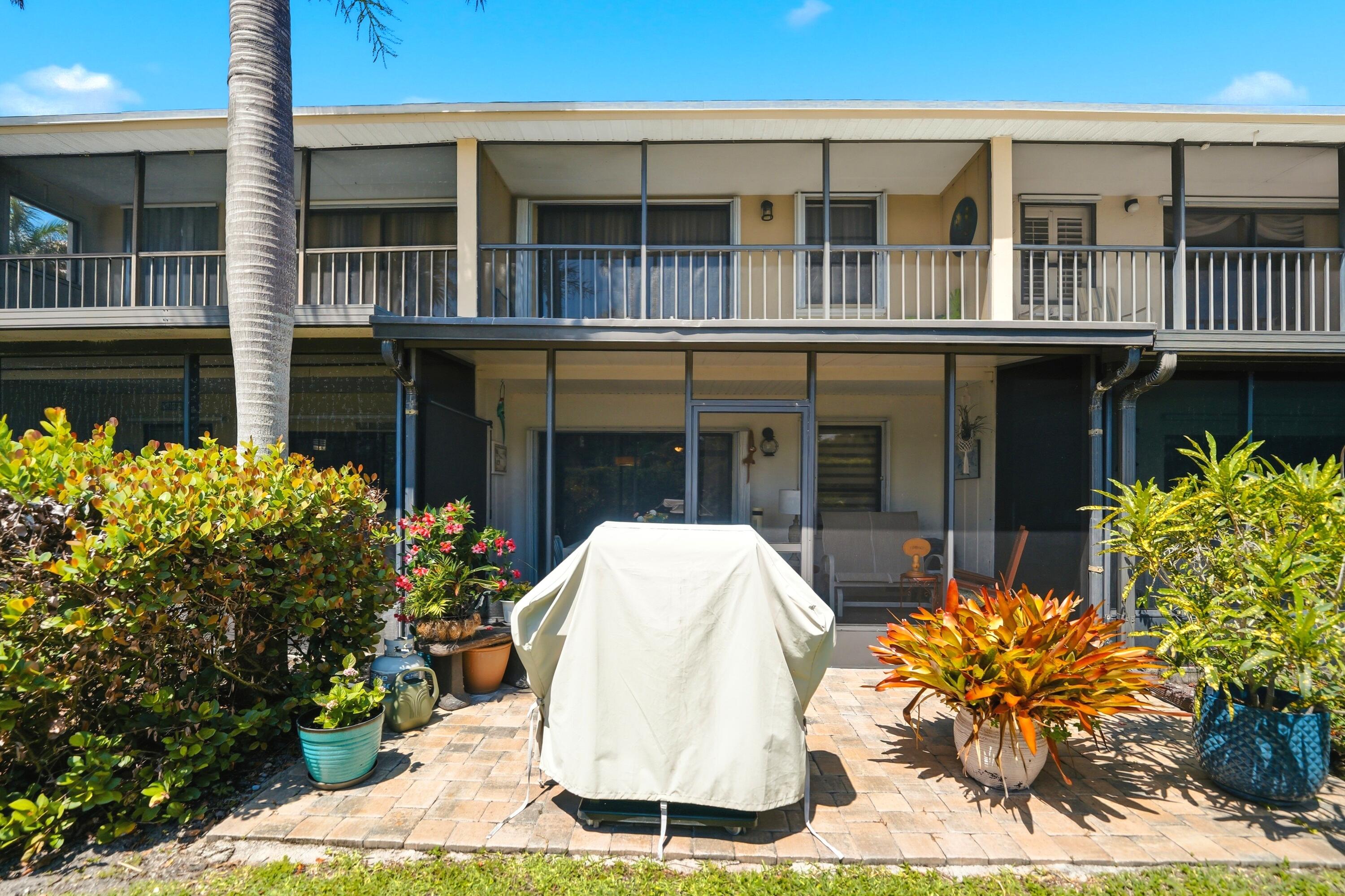 INDIAN RIVER VILLAS CONDO - Residential