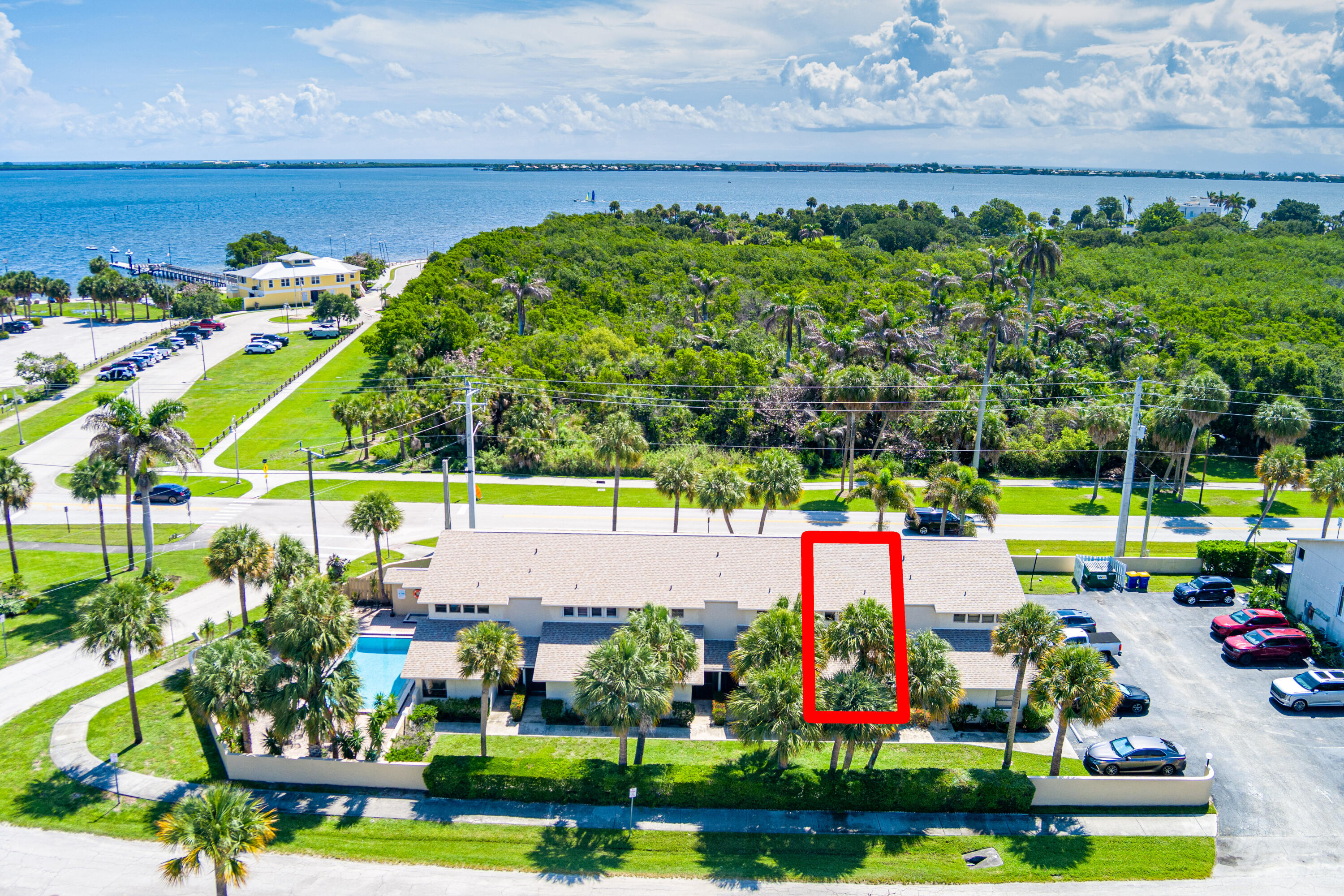 INDIAN RIVER VILLAS CONDO - Residential