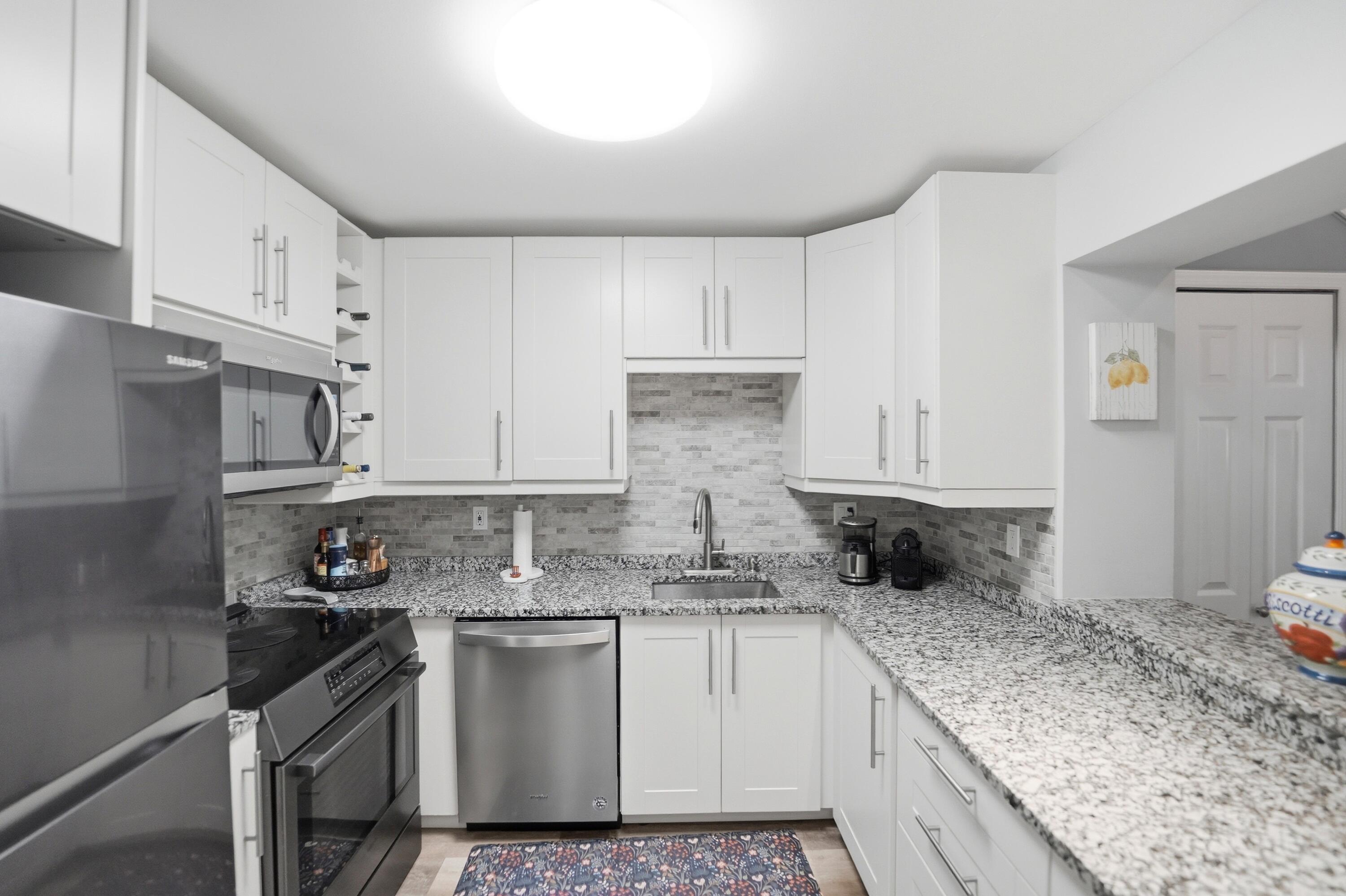 INDIAN RIVER VILLAS CONDO - Residential