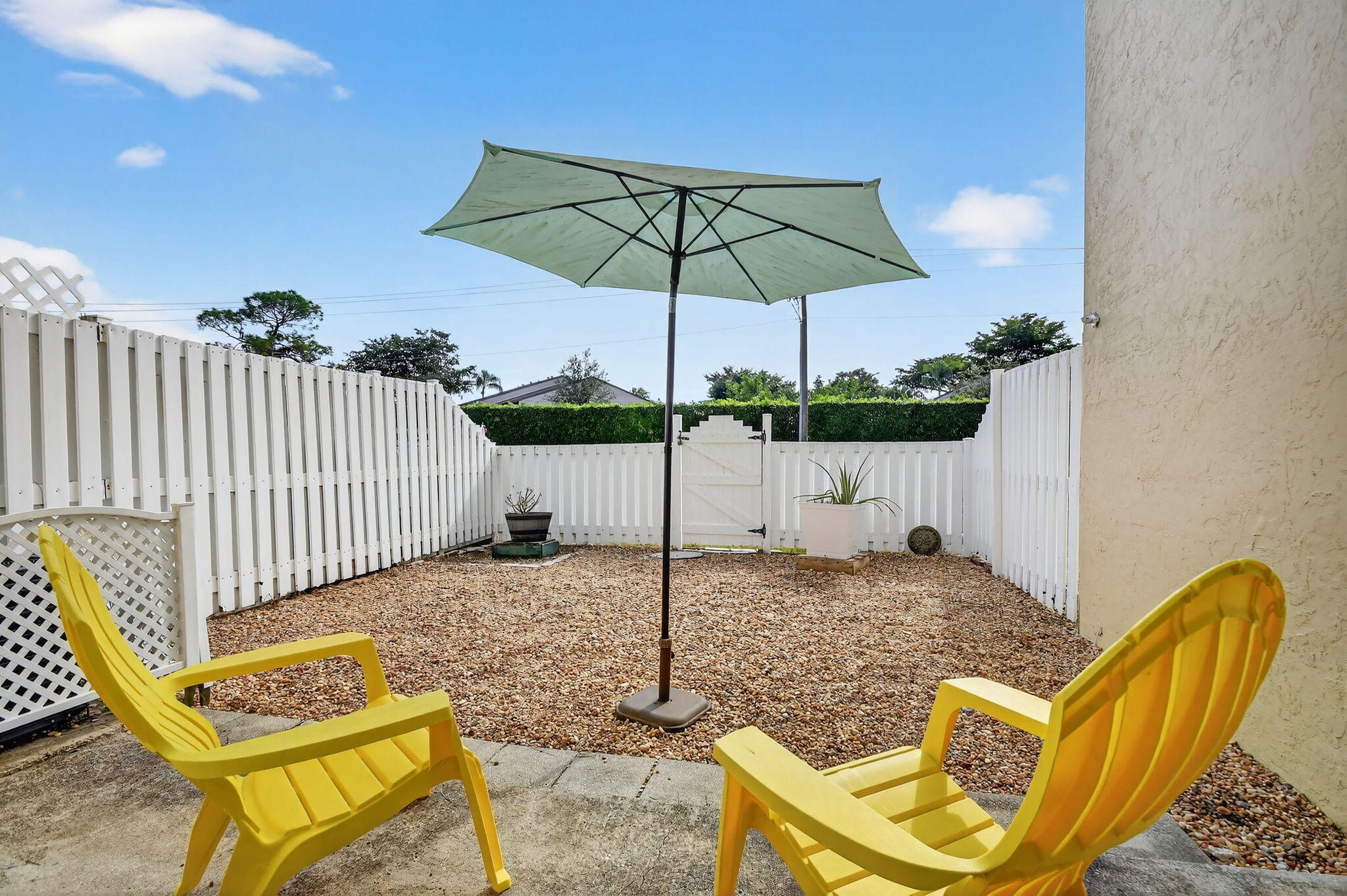 CHARTER CLUB OF PALM BEACH - Residential