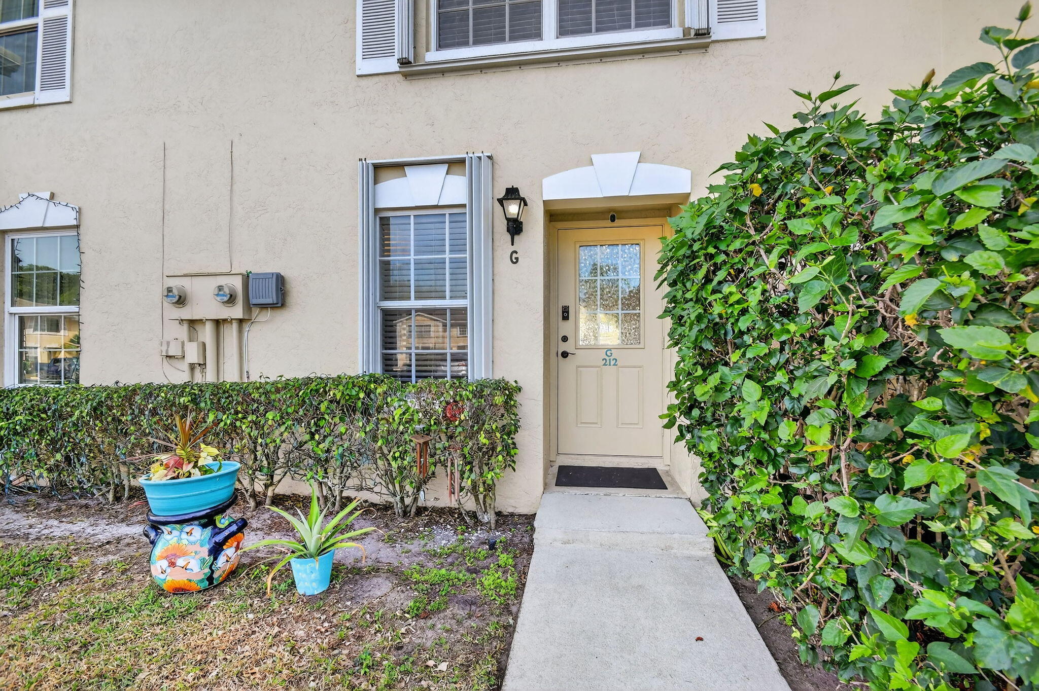 CHARTER CLUB OF PALM BEACH - Residential