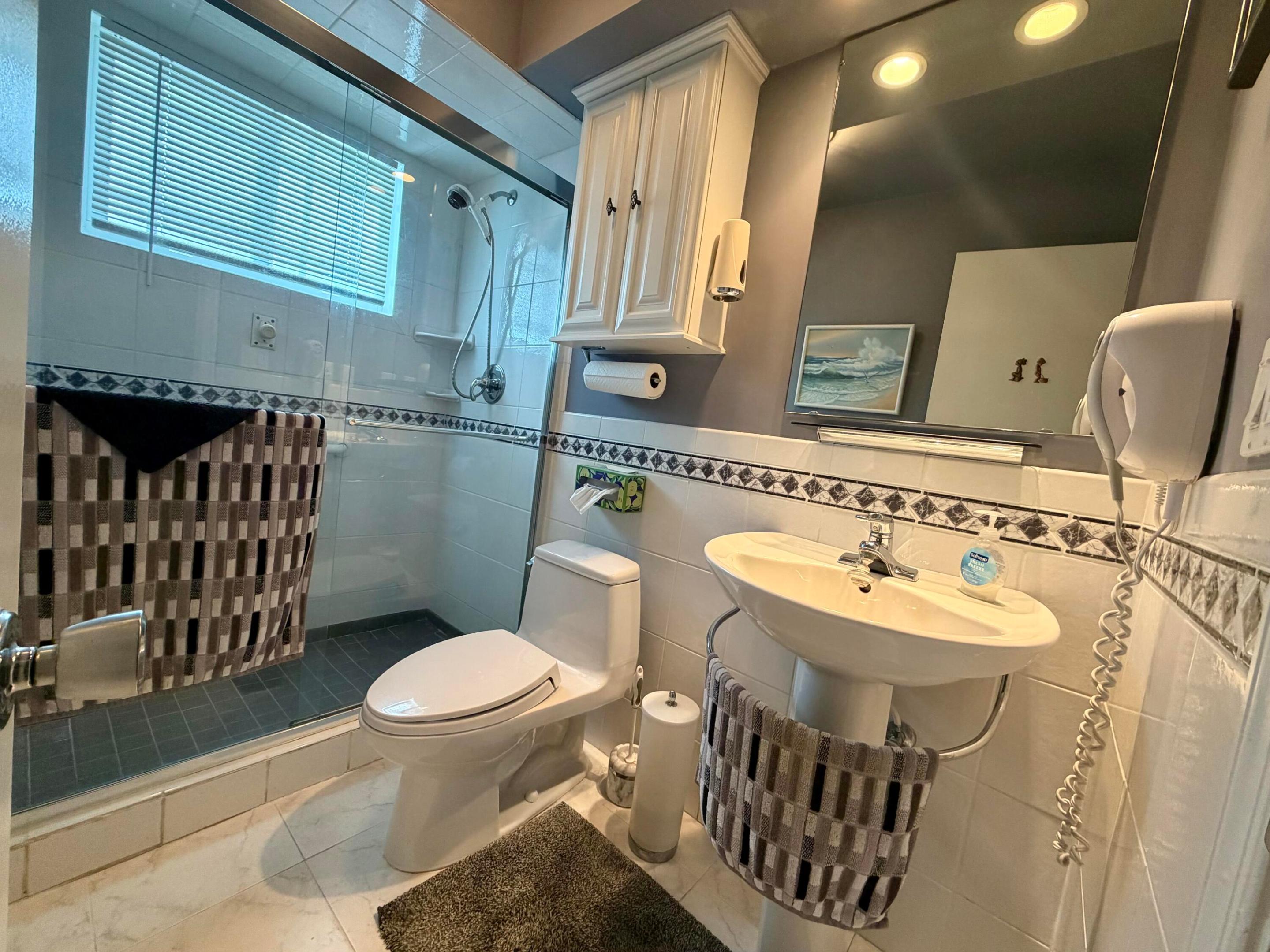 MAINLANDS OF TAMARAC LAKES - Residential
