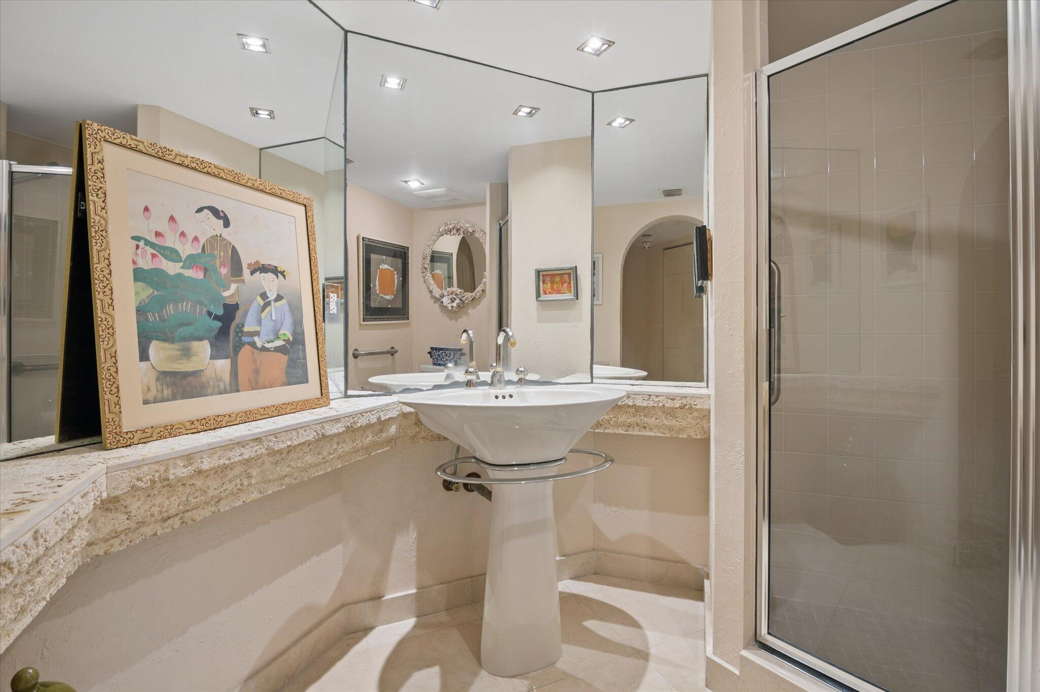 MIZNER COURT CONDO - Residential
