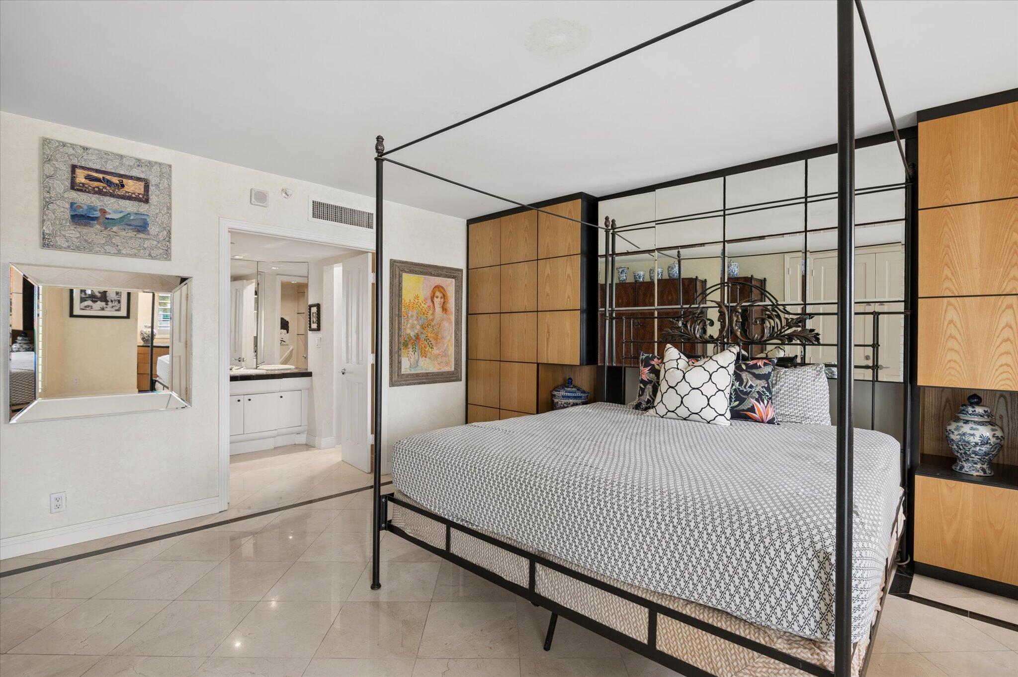 MIZNER COURT CONDO - Residential