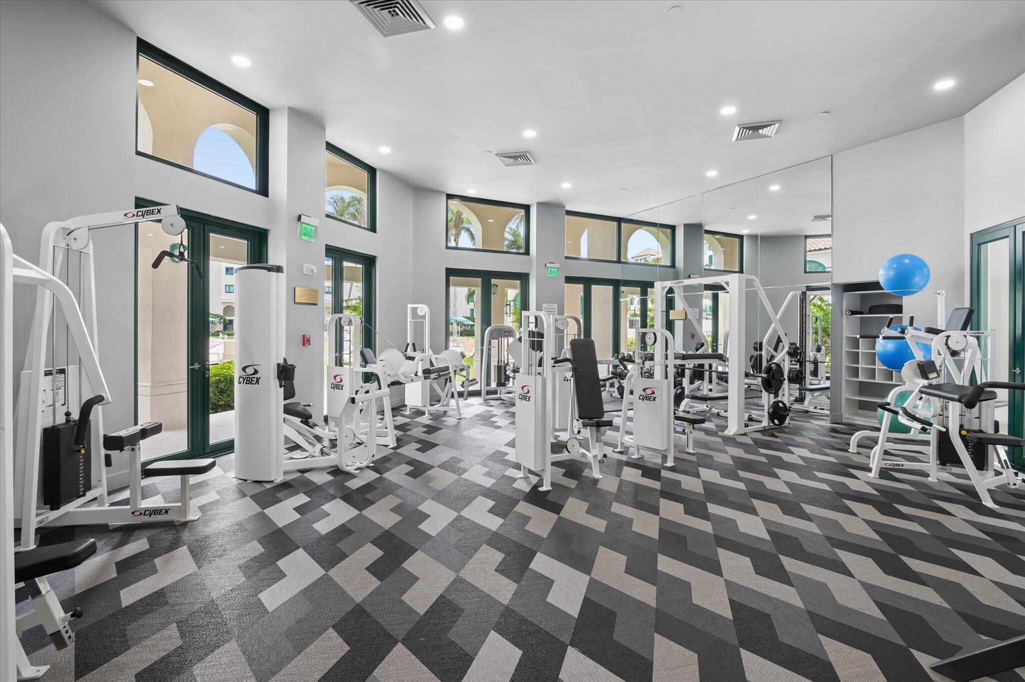 MIZNER COURT CONDO - Residential