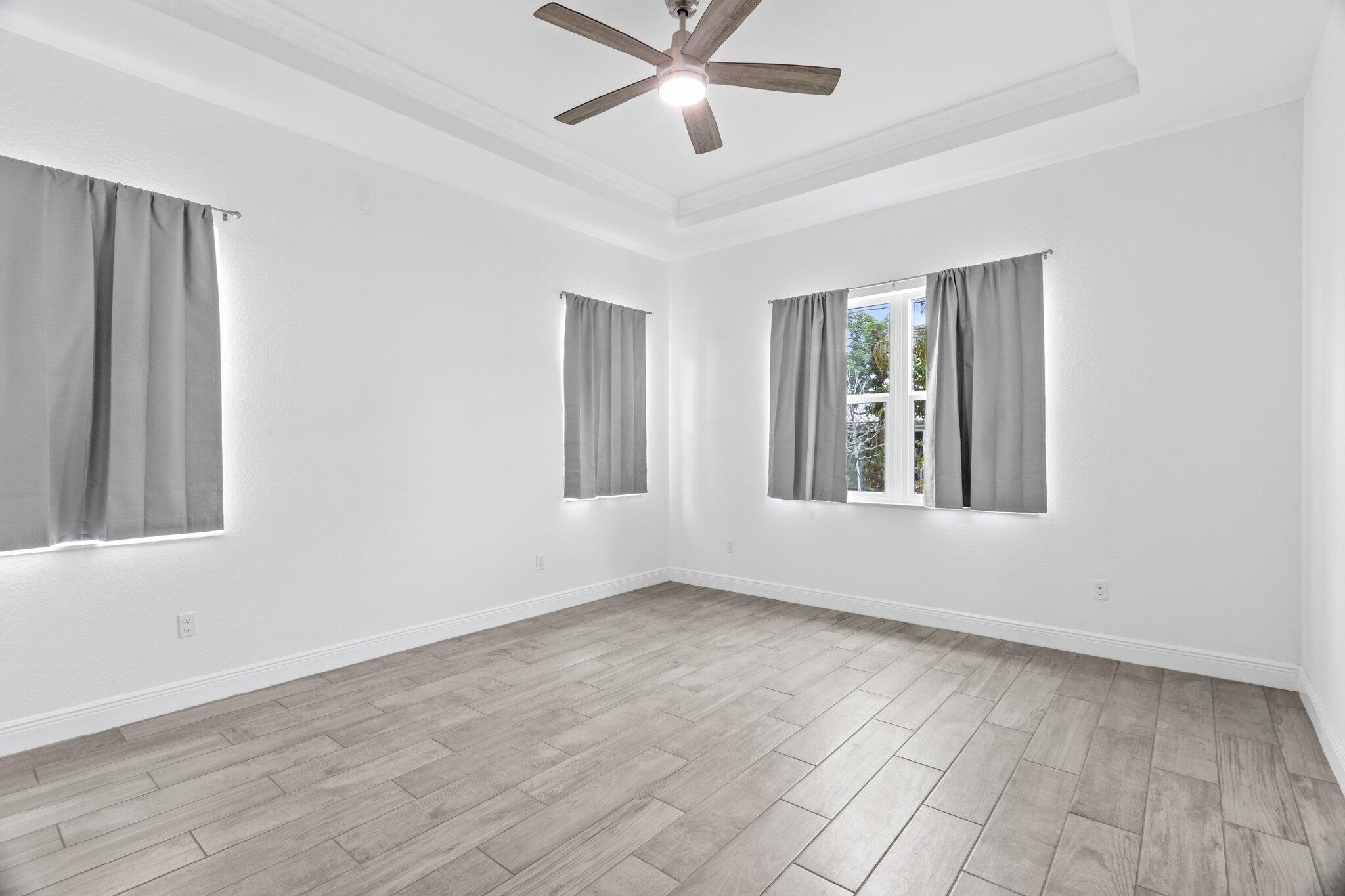 PORT ST LUCIE SECTION 14 - Residential Lease