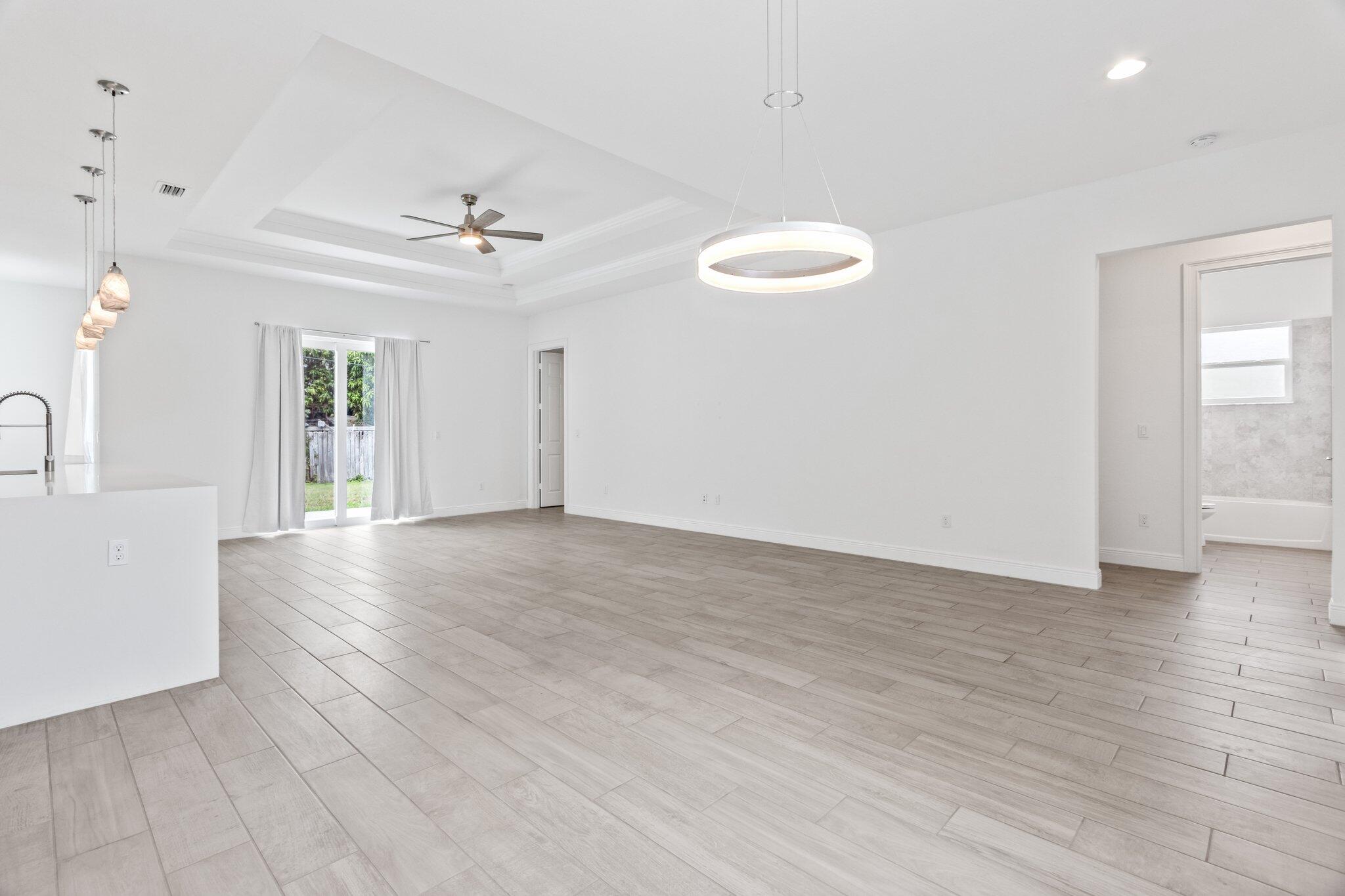 PORT ST LUCIE SECTION 14 - Residential Lease