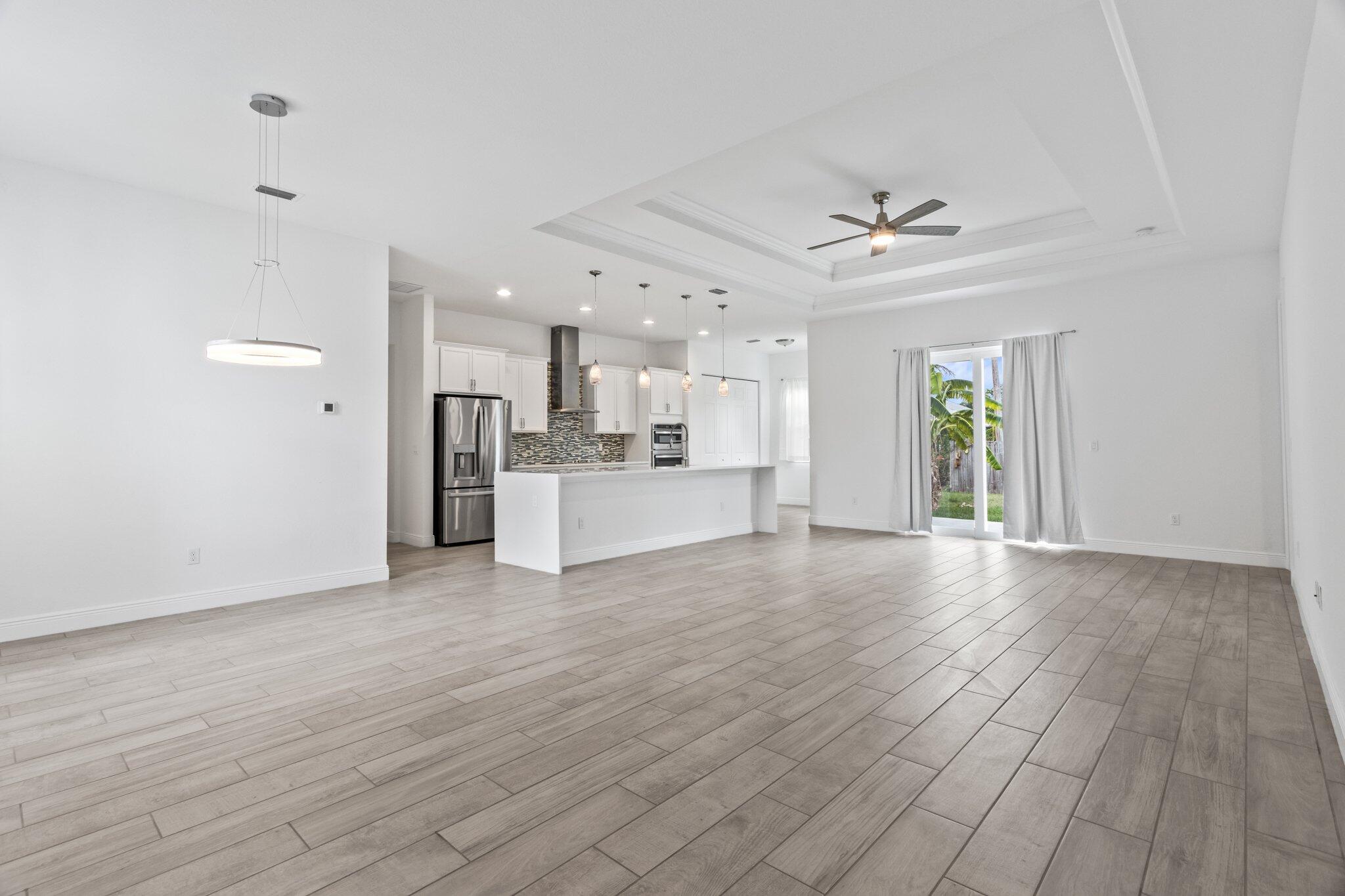 PORT ST LUCIE SECTION 14 - Residential Lease