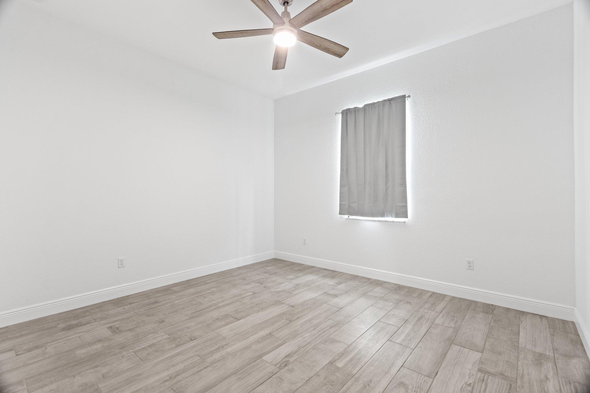 PORT ST LUCIE SECTION 14 - Residential Lease