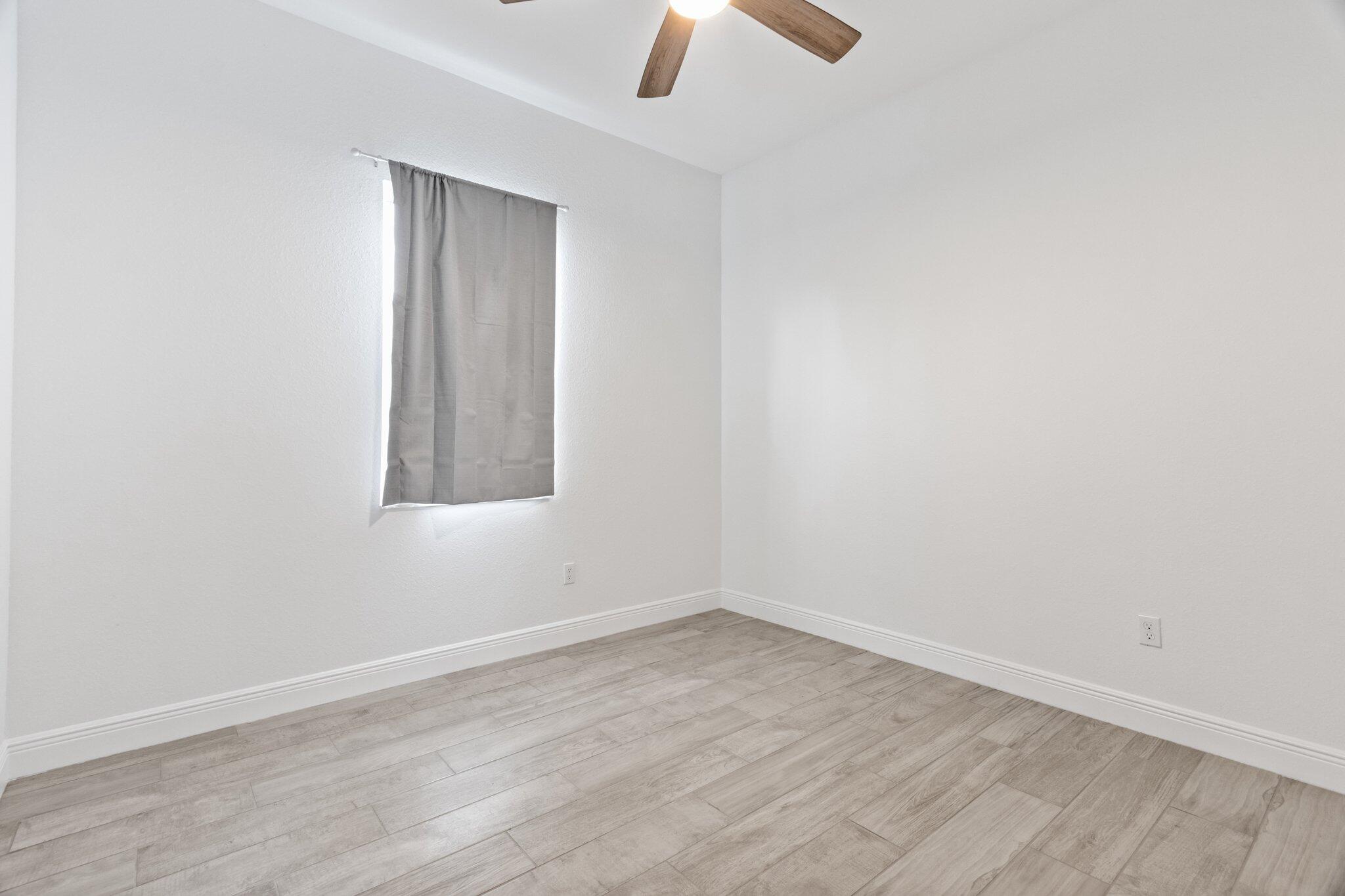 PORT ST LUCIE SECTION 14 - Residential Lease