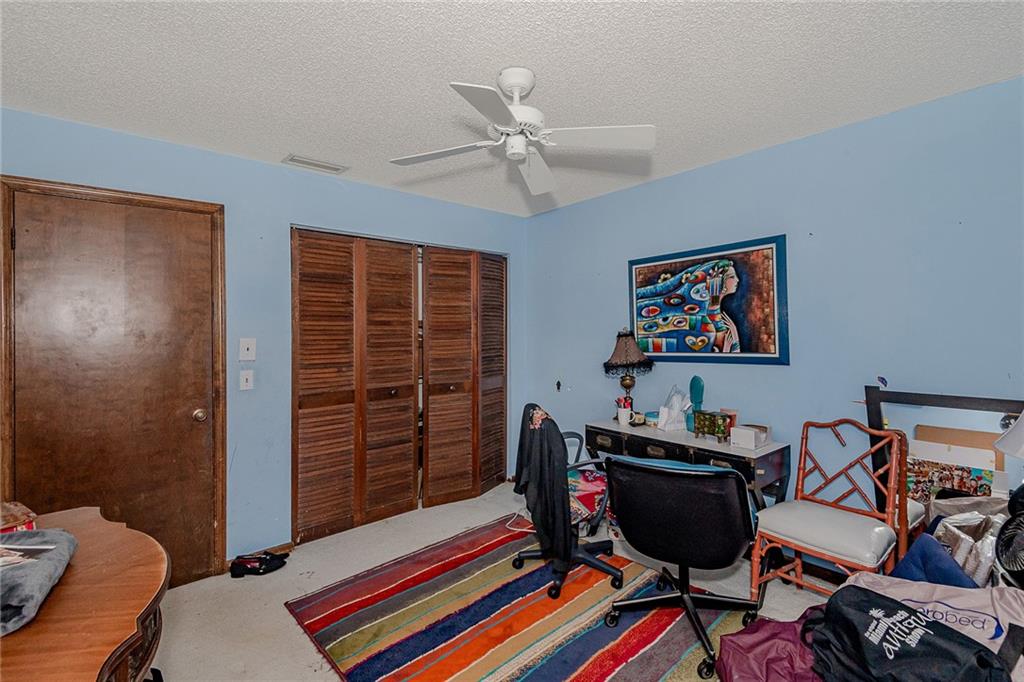 RAMBLEWOOD - Residential