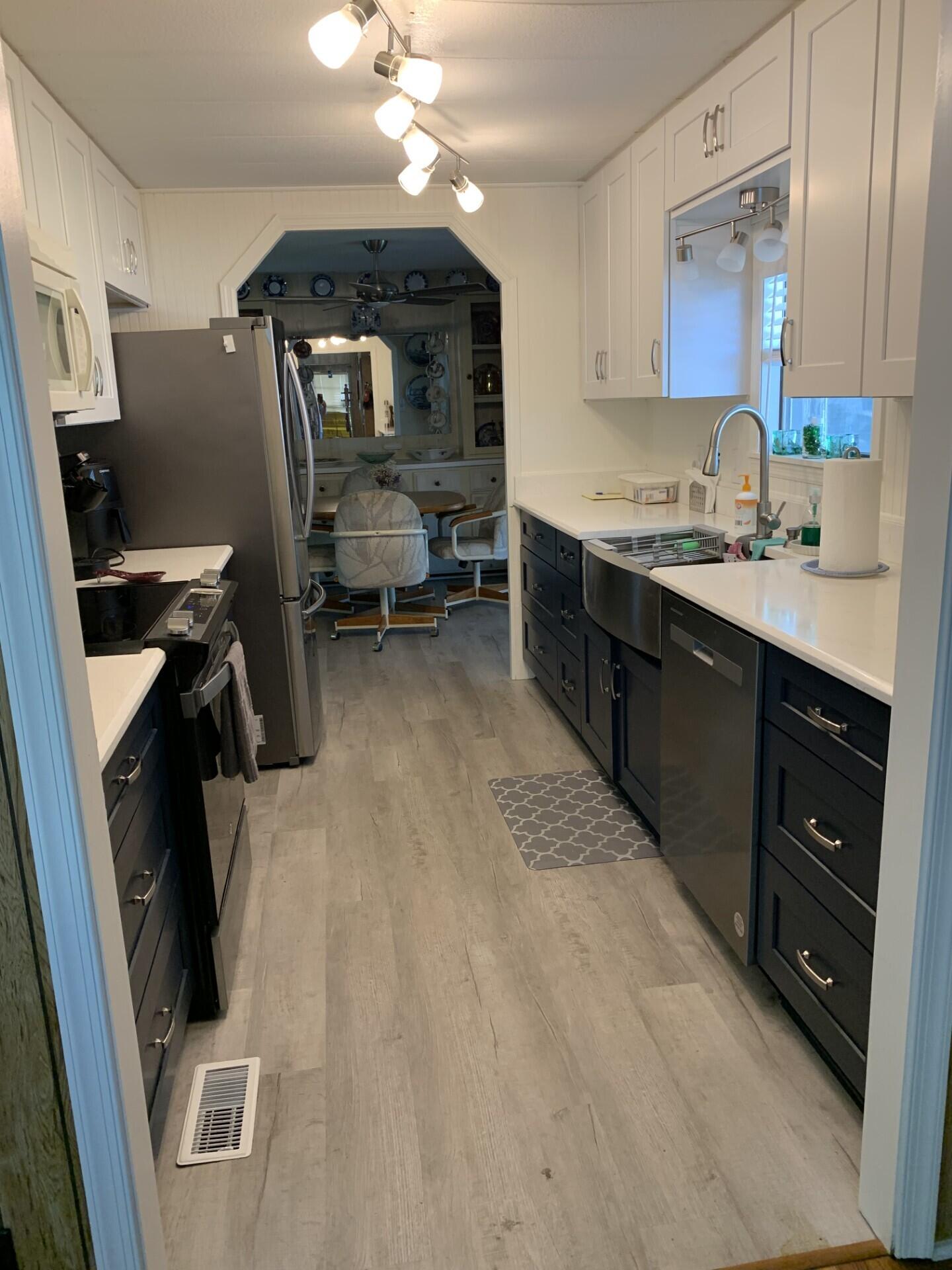 Spanish Lakes Golf Village - Residential
